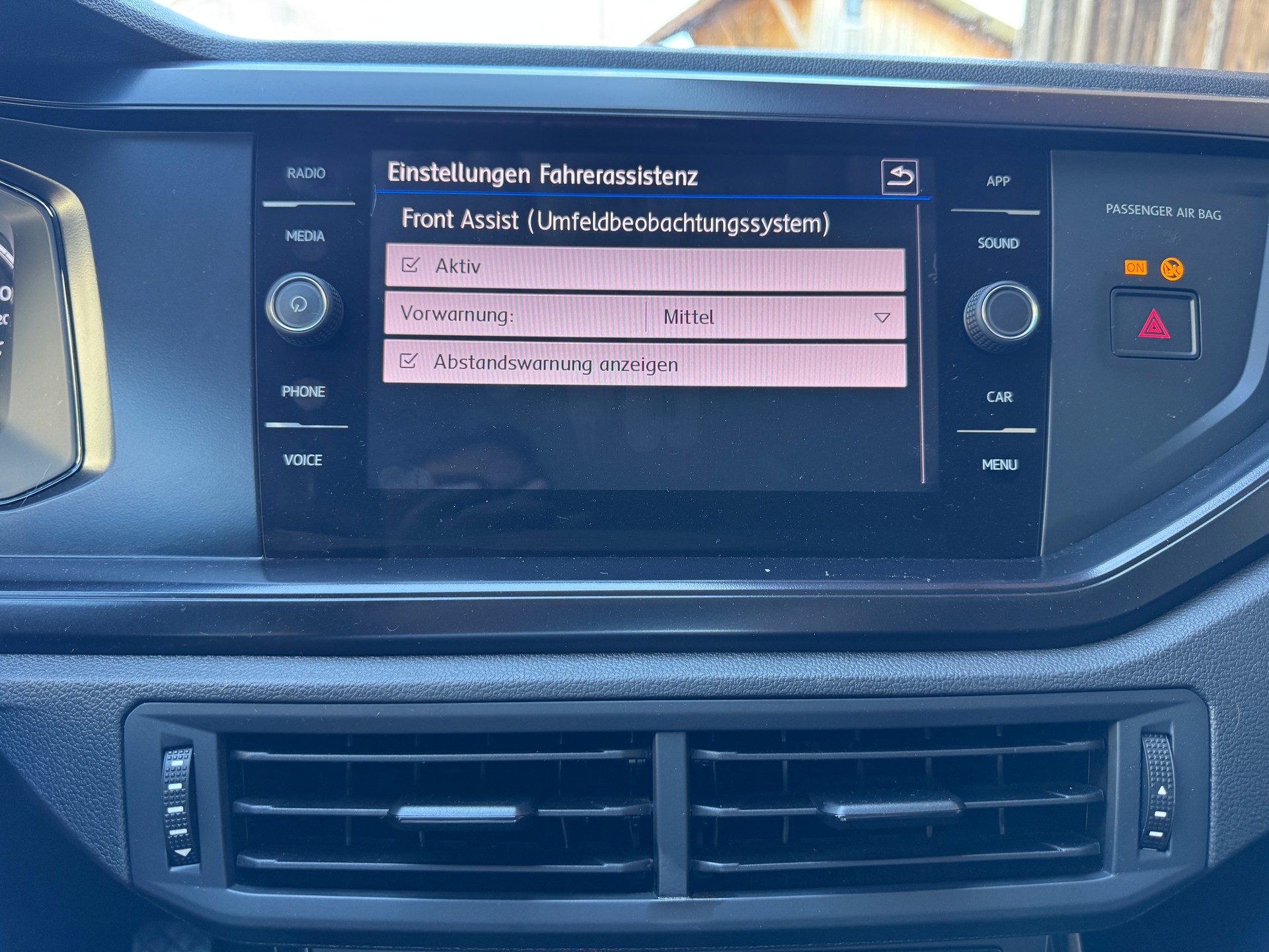 VW Polo 1.0 BMT Trendline-image-11