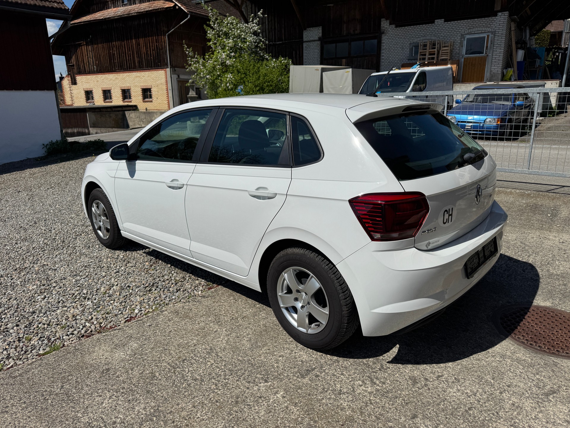 VW Polo 1.0 BMT Trendline-image-4