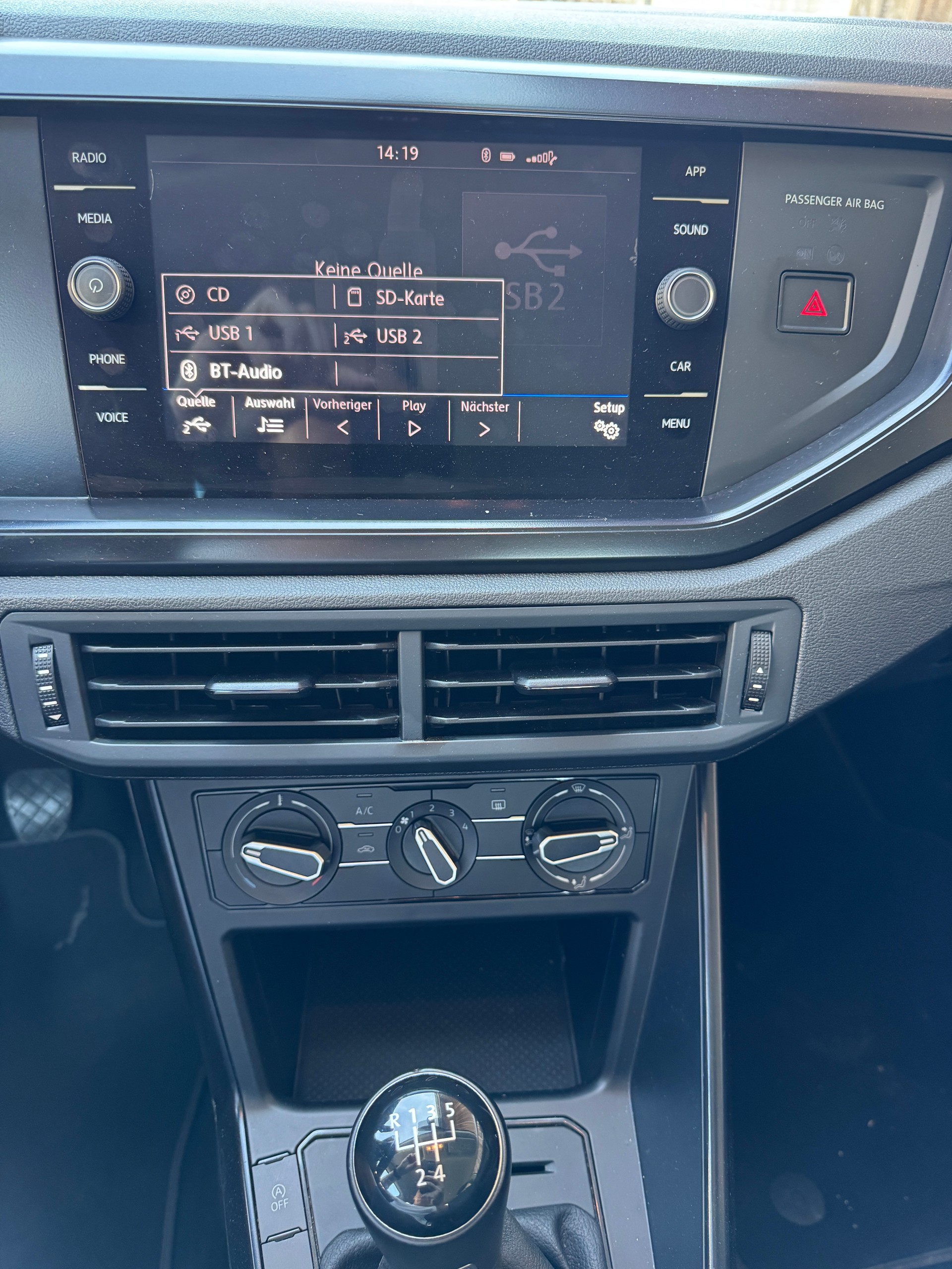 VW Polo 1.0 BMT Trendline-image-9
