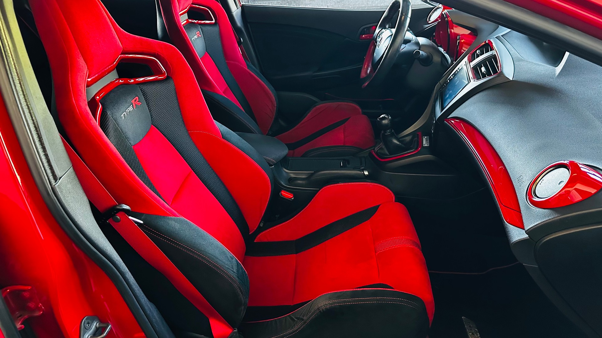 HONDA Civic 2.0 i-VTEC Type R GT **RED SPECIAL**-image-13