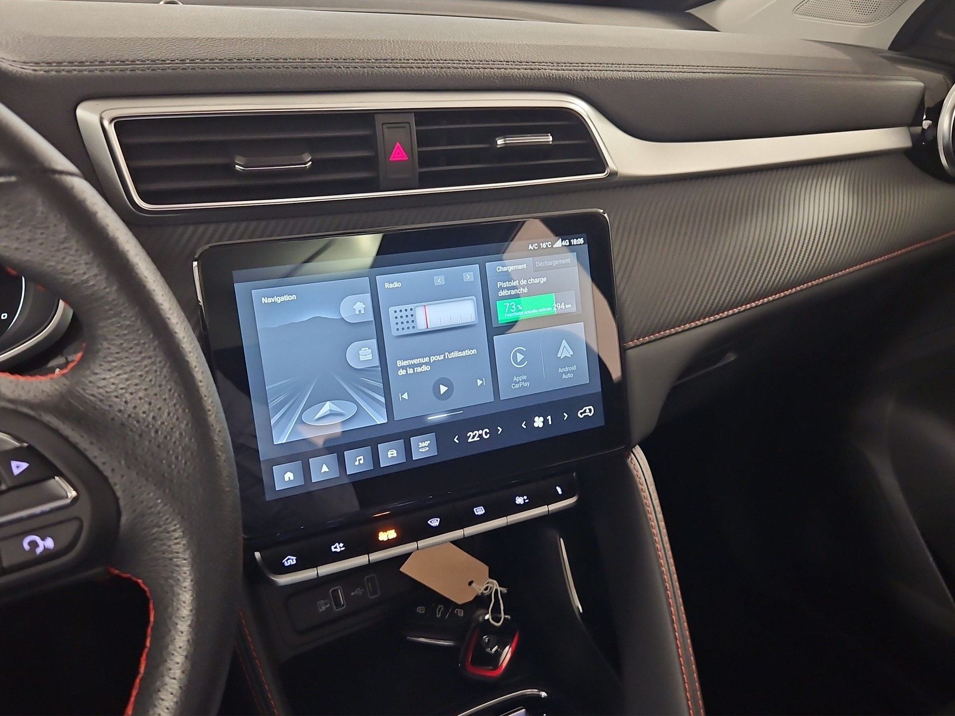 MG ZS EV 70kWh Luxury-image-11