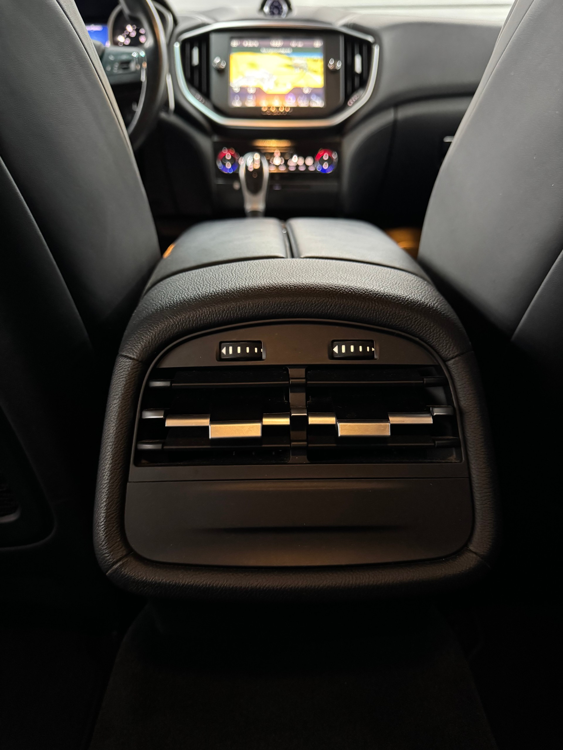 MASERATI Ghibli S Q4 3.0 V6 Automatica *Black Style*-image-20