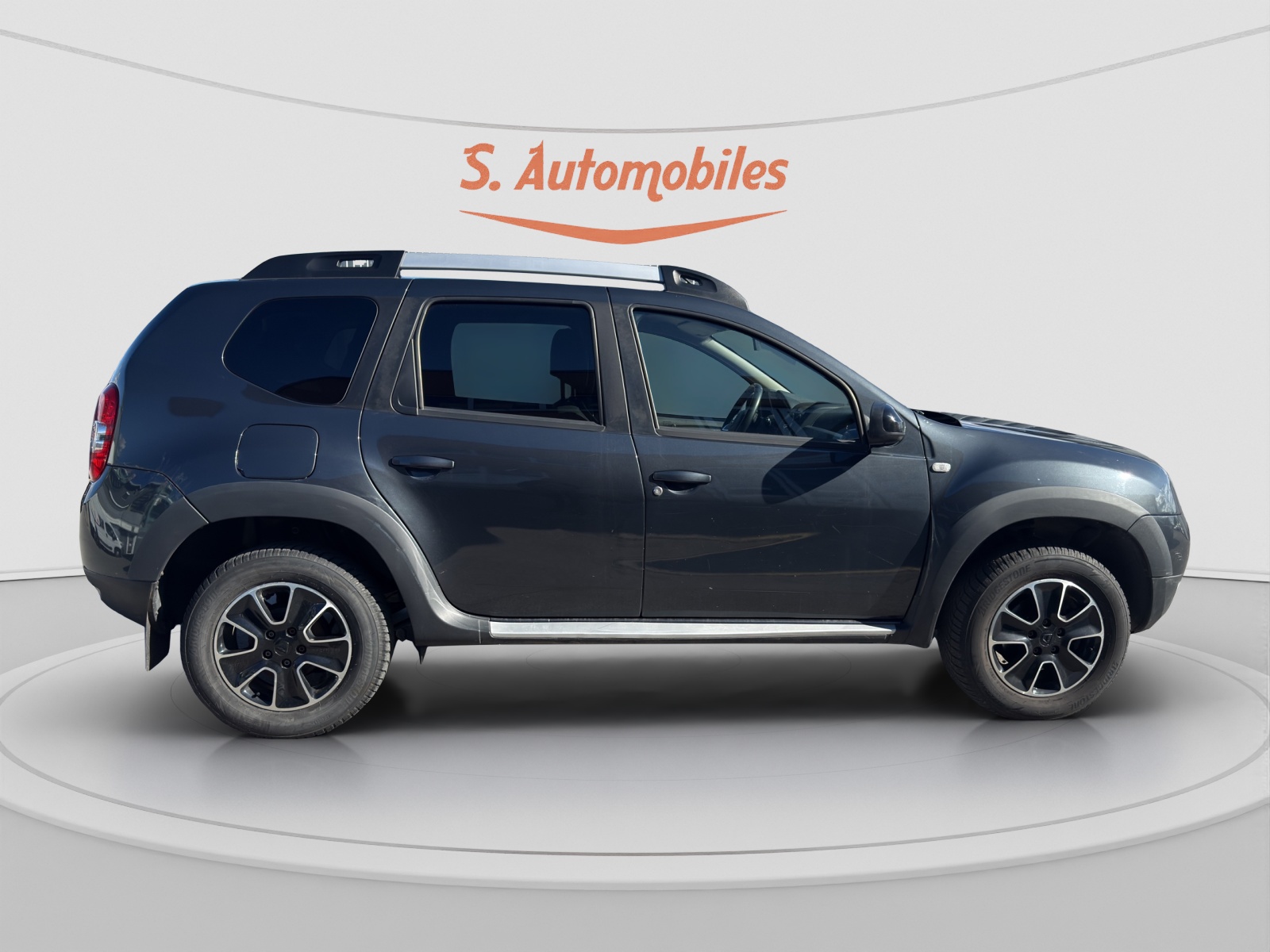 DACIA Duster 1.2 T Lauréate 4x4-image-8