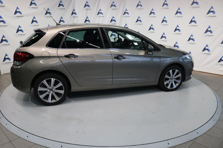 CITROEN C4 1.2 Pure Tech Feel Edition-image-25