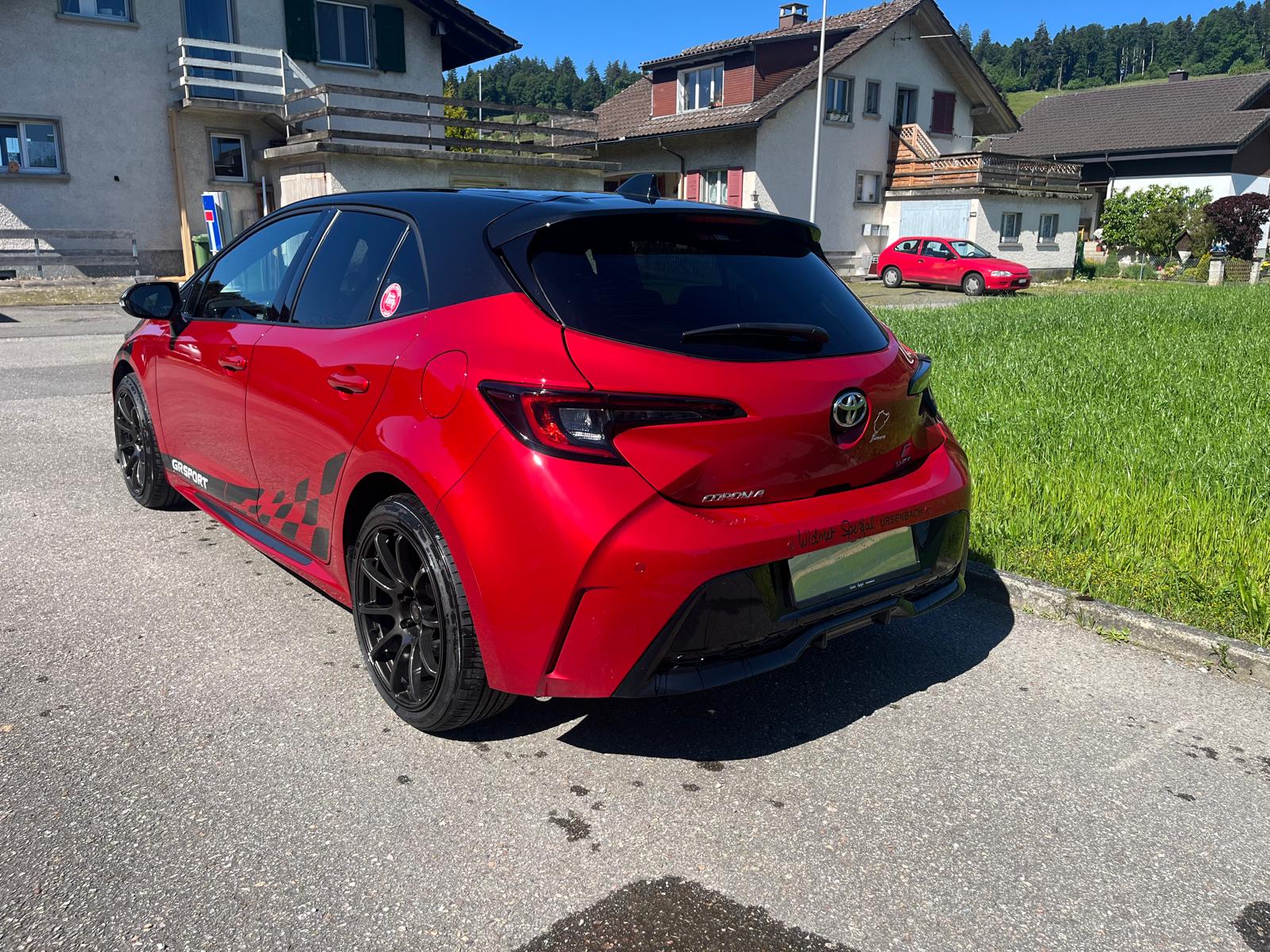 TOYOTA Corolla 2.0 HSD GR Sport e- CVT-showroom-element-3
