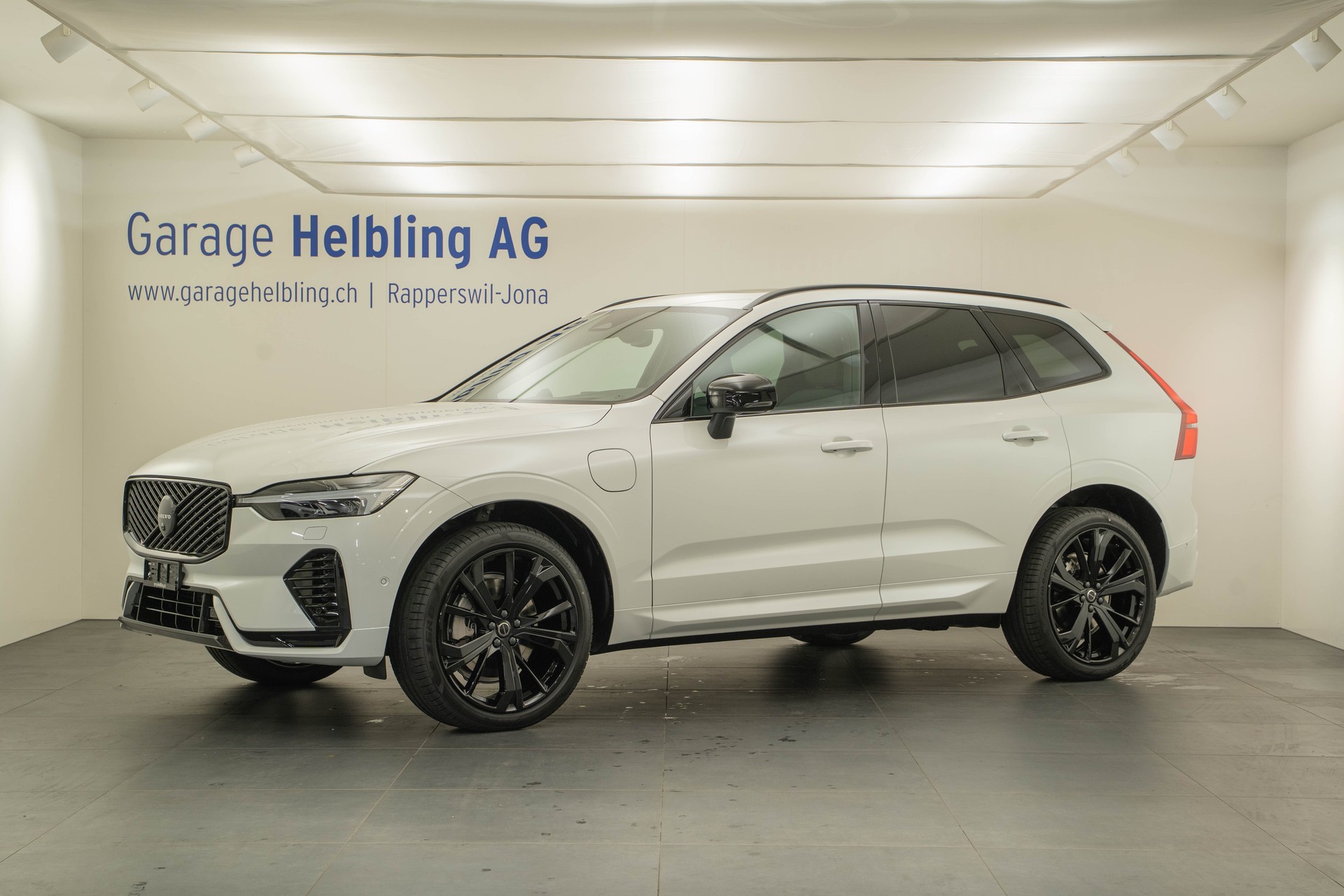 VOLVO XC60 2.0 T8 TE Black Edition eAWD