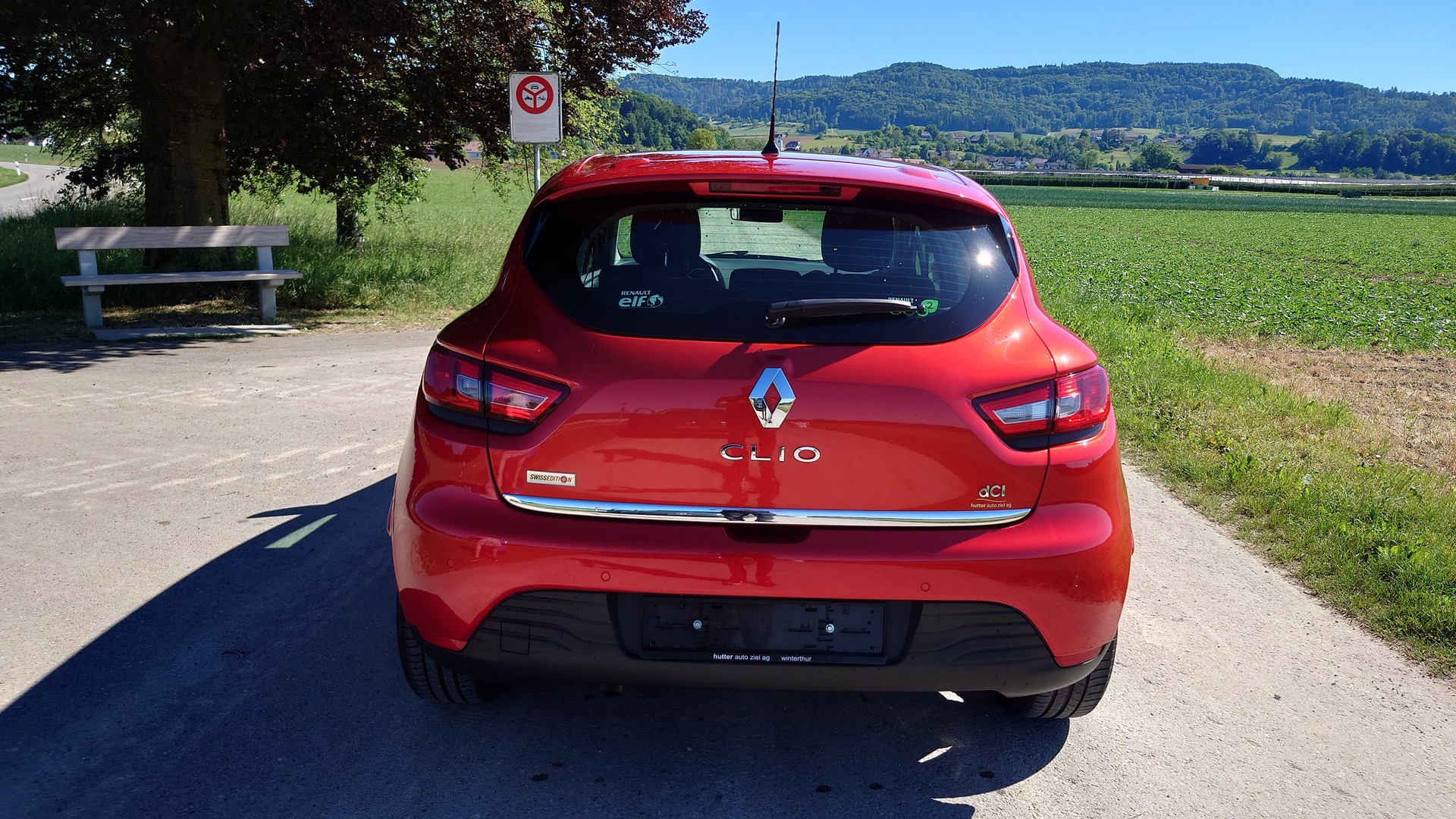 RENAULT Clio 1.5 dCi Swiss Edition-showroom-element-2