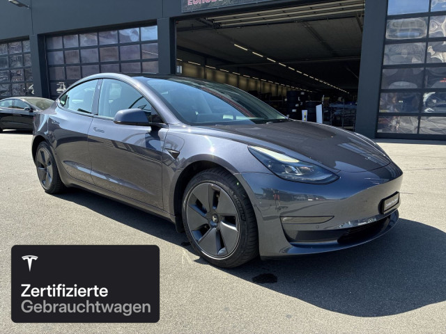 TESLA Model 3 Long Range AWD-image-11