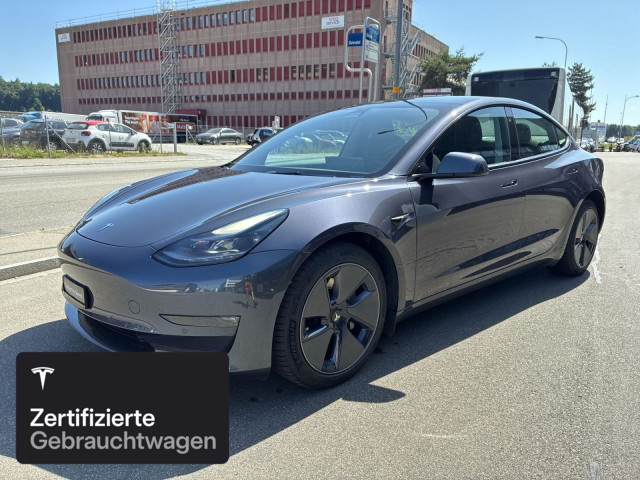 TESLA Model 3 Long Range AWD-showroom-element-1