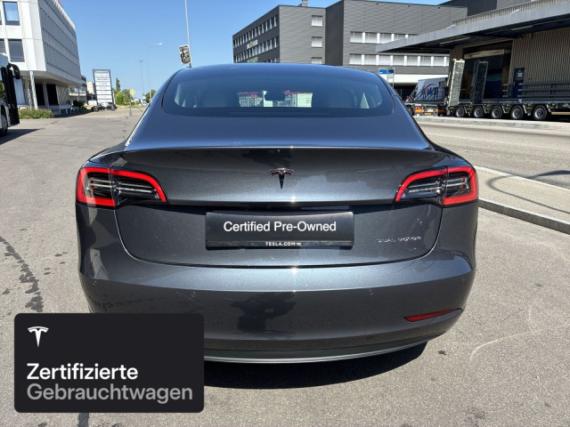 TESLA Model 3 Long Range AWD-image-7