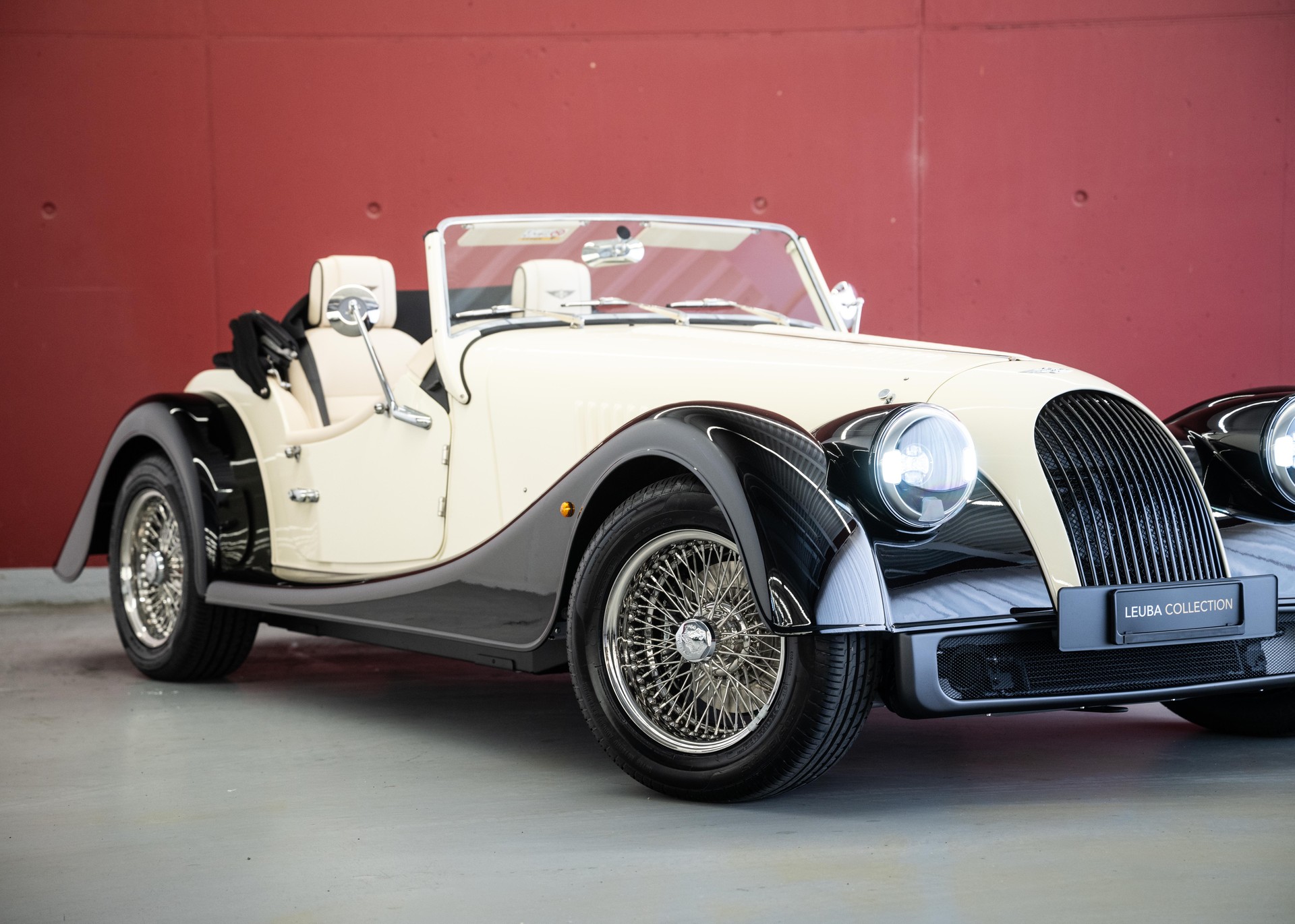 MORGAN Plus Four 2.0 Automatic (Swiss new car, Two-tone Morgan paint, 30-month factory warranty)-image-10