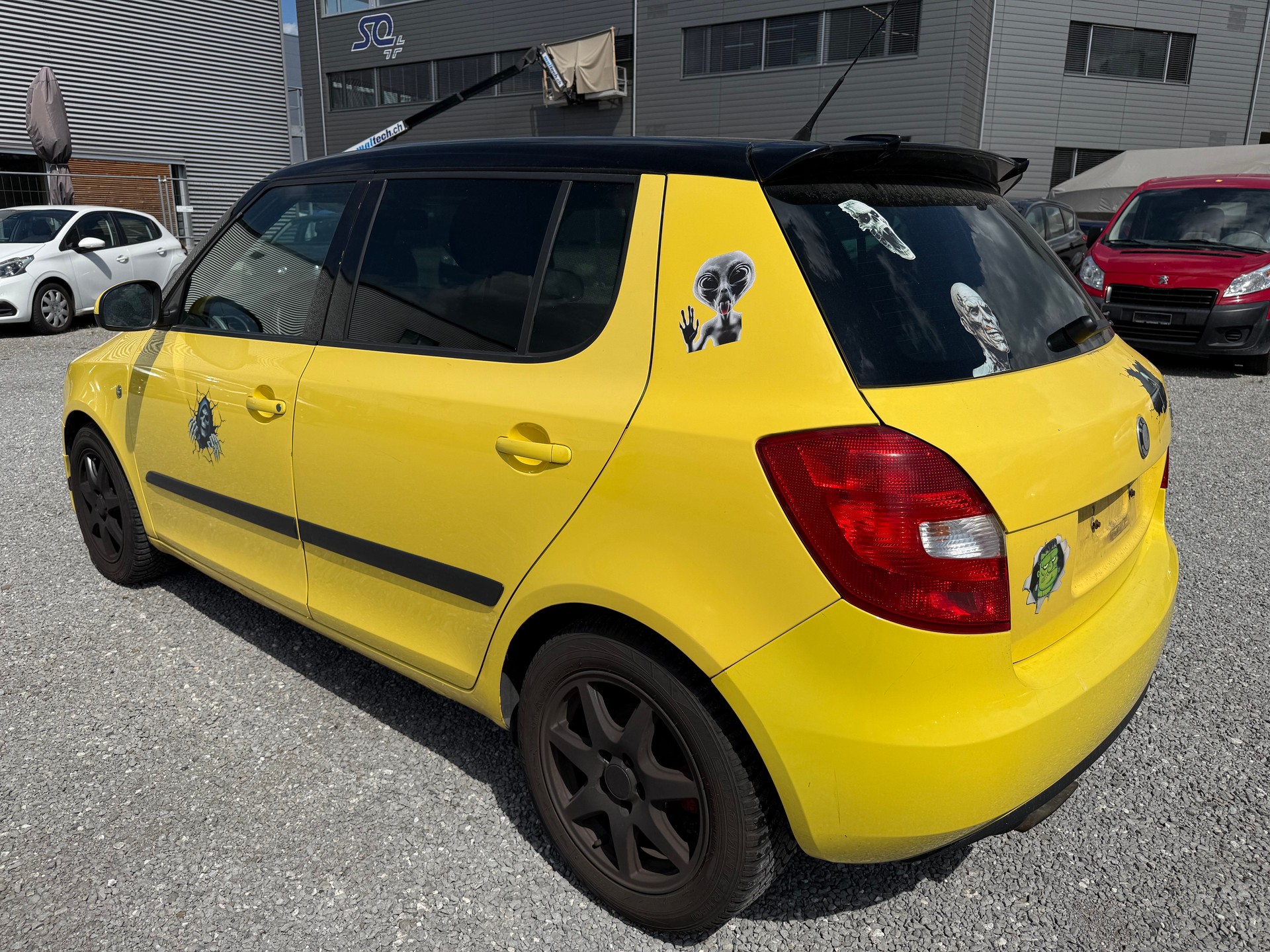 SKODA Fabia 1.9 TDI Sport Edition-image-2