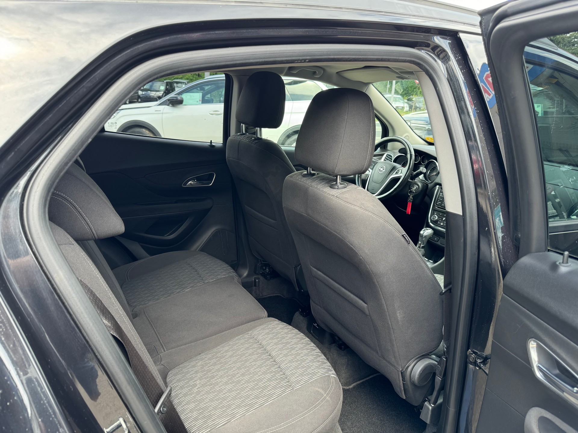OPEL Mokka 1.7 CDTi Drive 2WD Automatic-image-13