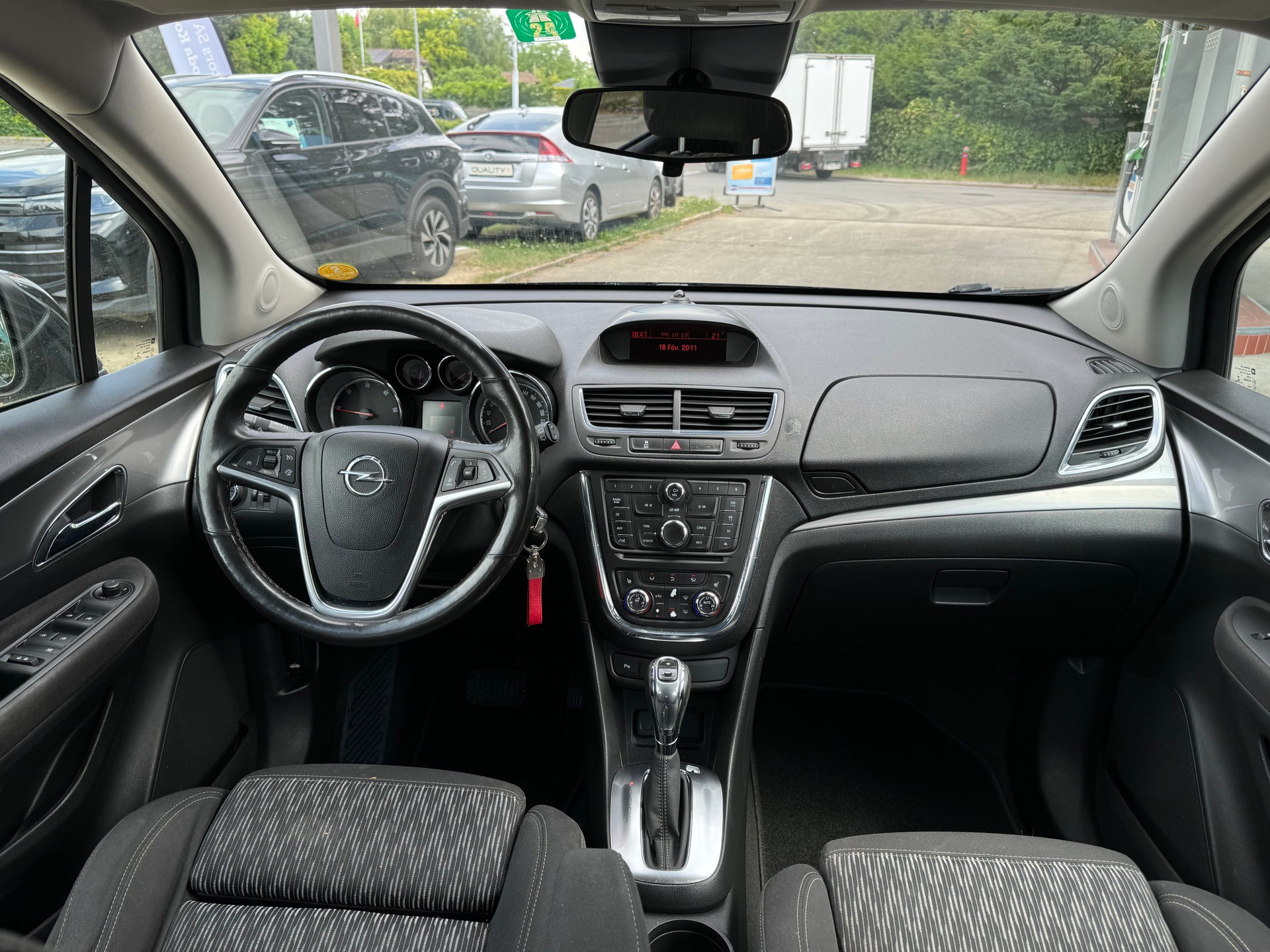 OPEL Mokka 1.7 CDTi Drive 2WD Automatic-image-8