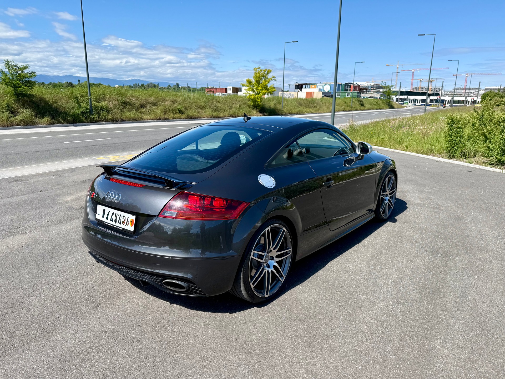 AUDI TT RS-image-12