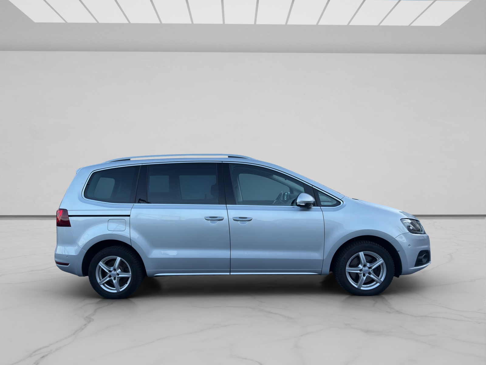 SEAT Alhambra 1.4 TSI DSG SWISS FR2-image-6