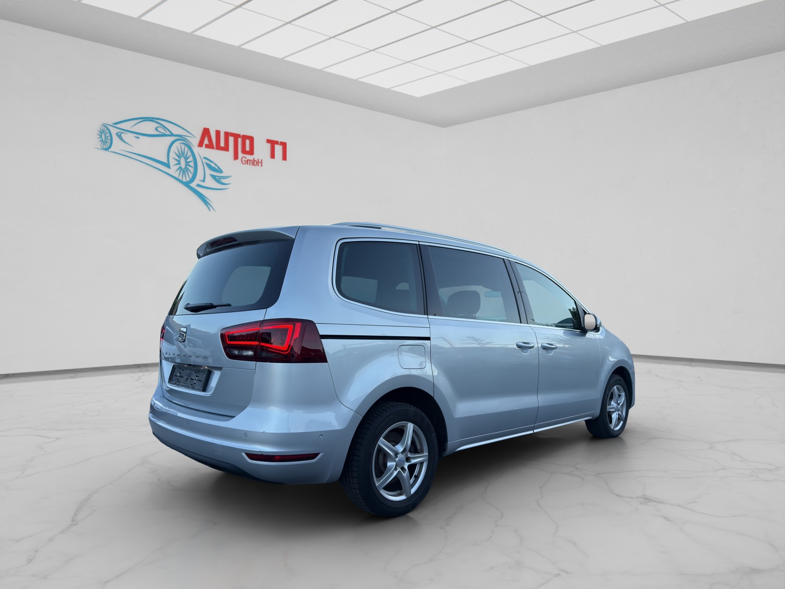SEAT Alhambra 1.4 TSI DSG SWISS FR2-image-5
