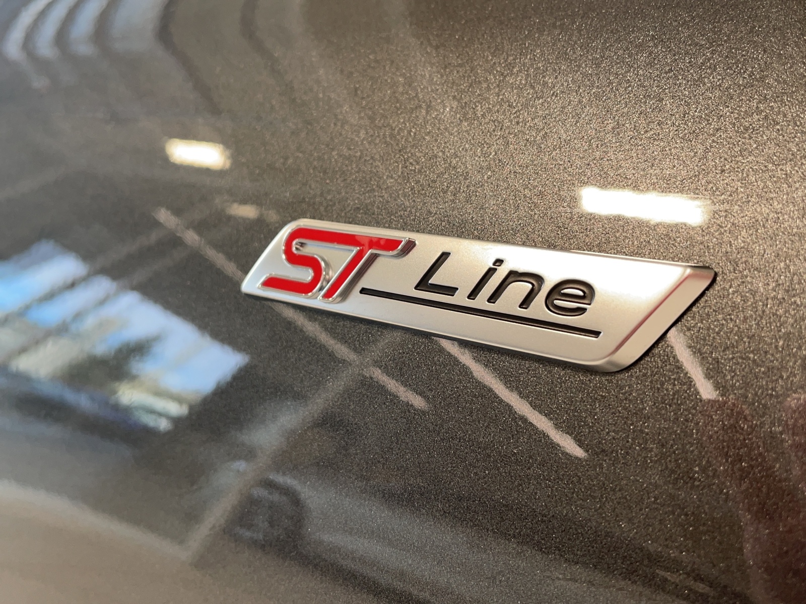 FORD Fiesta 1.0 EcoB Hybrid ST-Line X-image-13