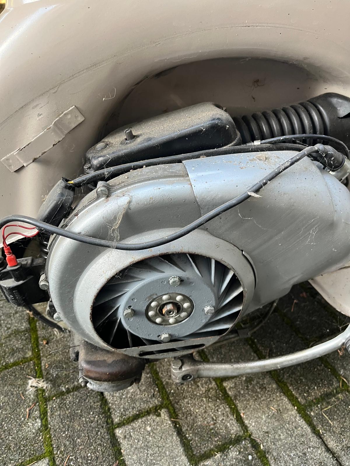 PIAGGIO Vespa 125-image-6