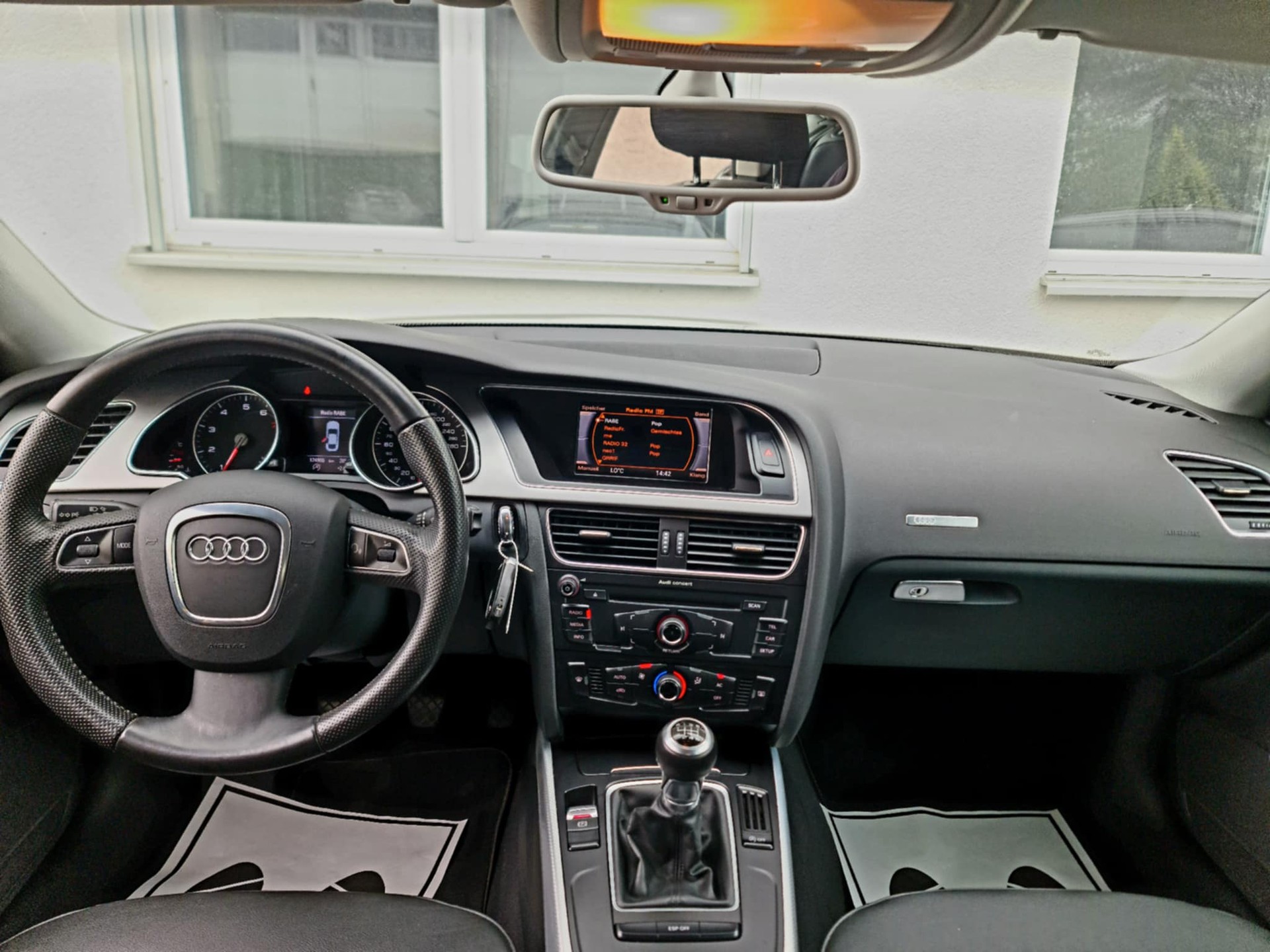 AUDI A5 Sportback 2.0 TFSI-image-9