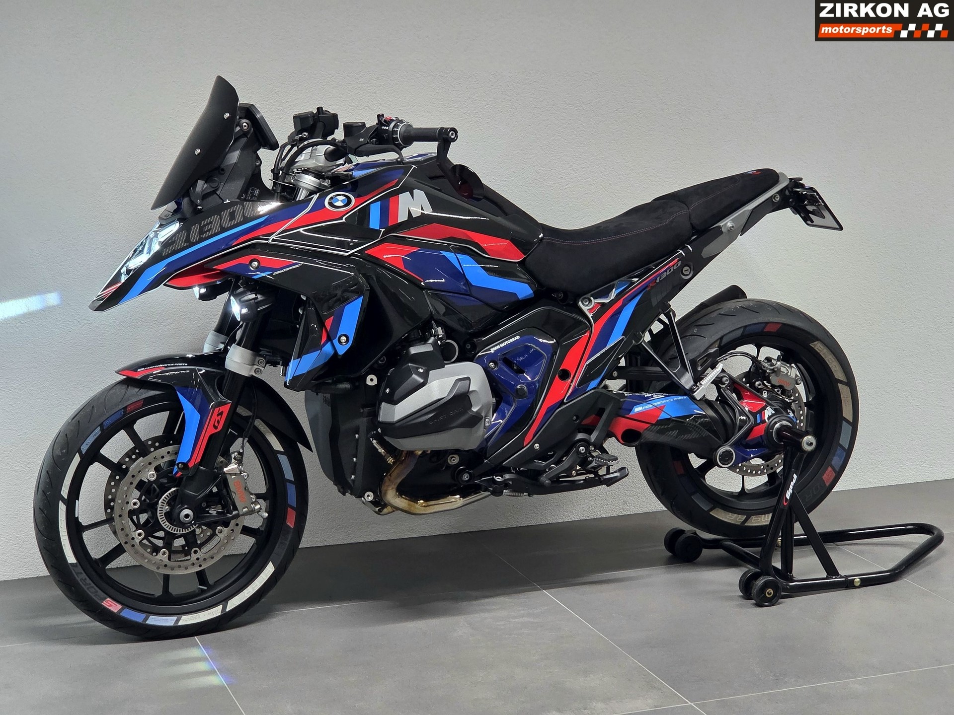 BMW R 1300 GS M Competition-image-10