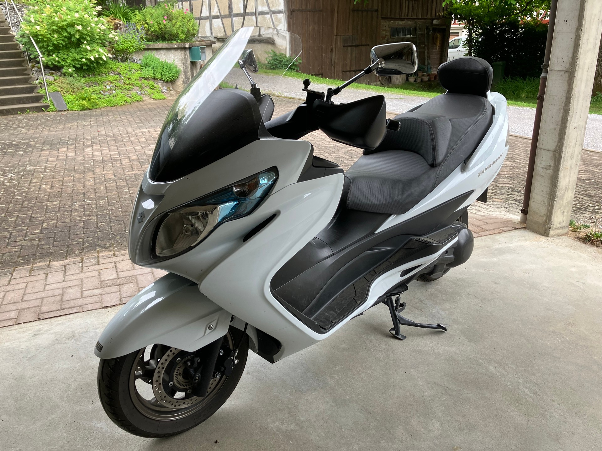 SUZUKI AN 400 Z Burgman-image-1