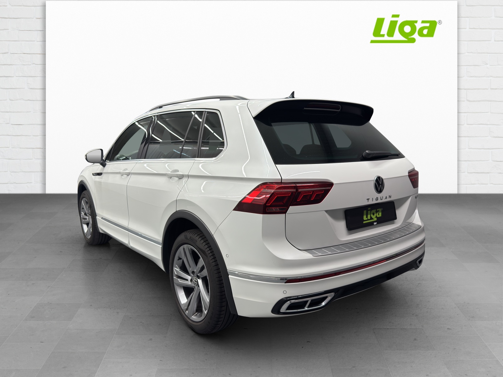 VW Tiguan 2.0 TDI SCR R-Line DSG-showroom-element-3