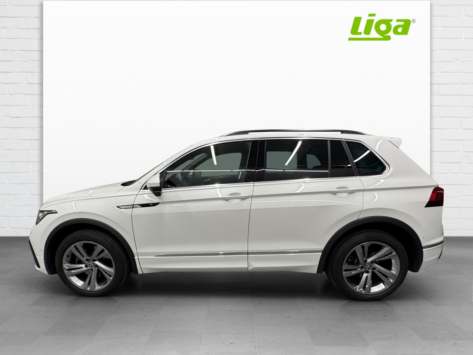 VW Tiguan 2.0 TDI SCR R-Line DSG-showroom-element-2