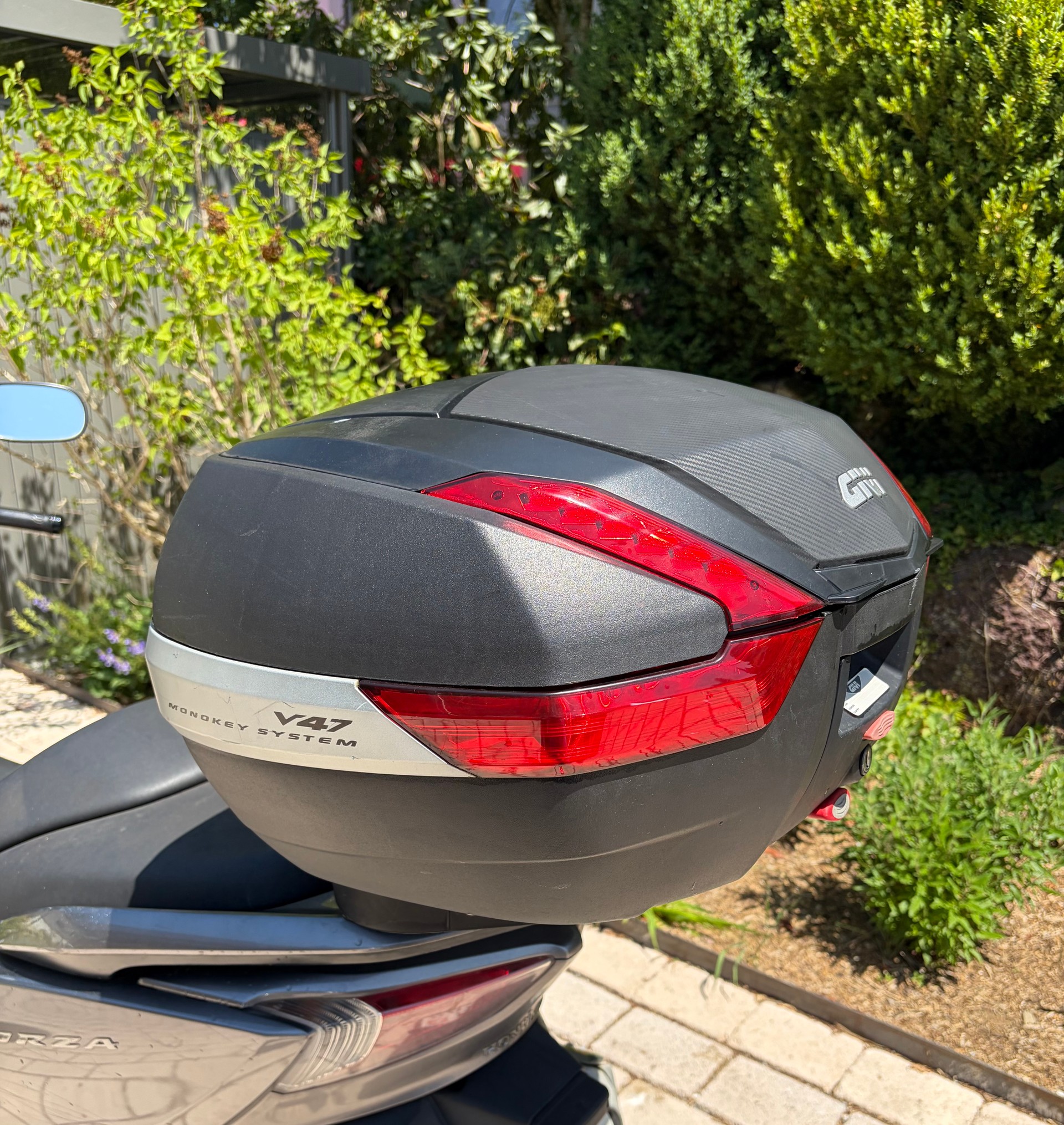 HONDA NSS 300 A ABS-image-4