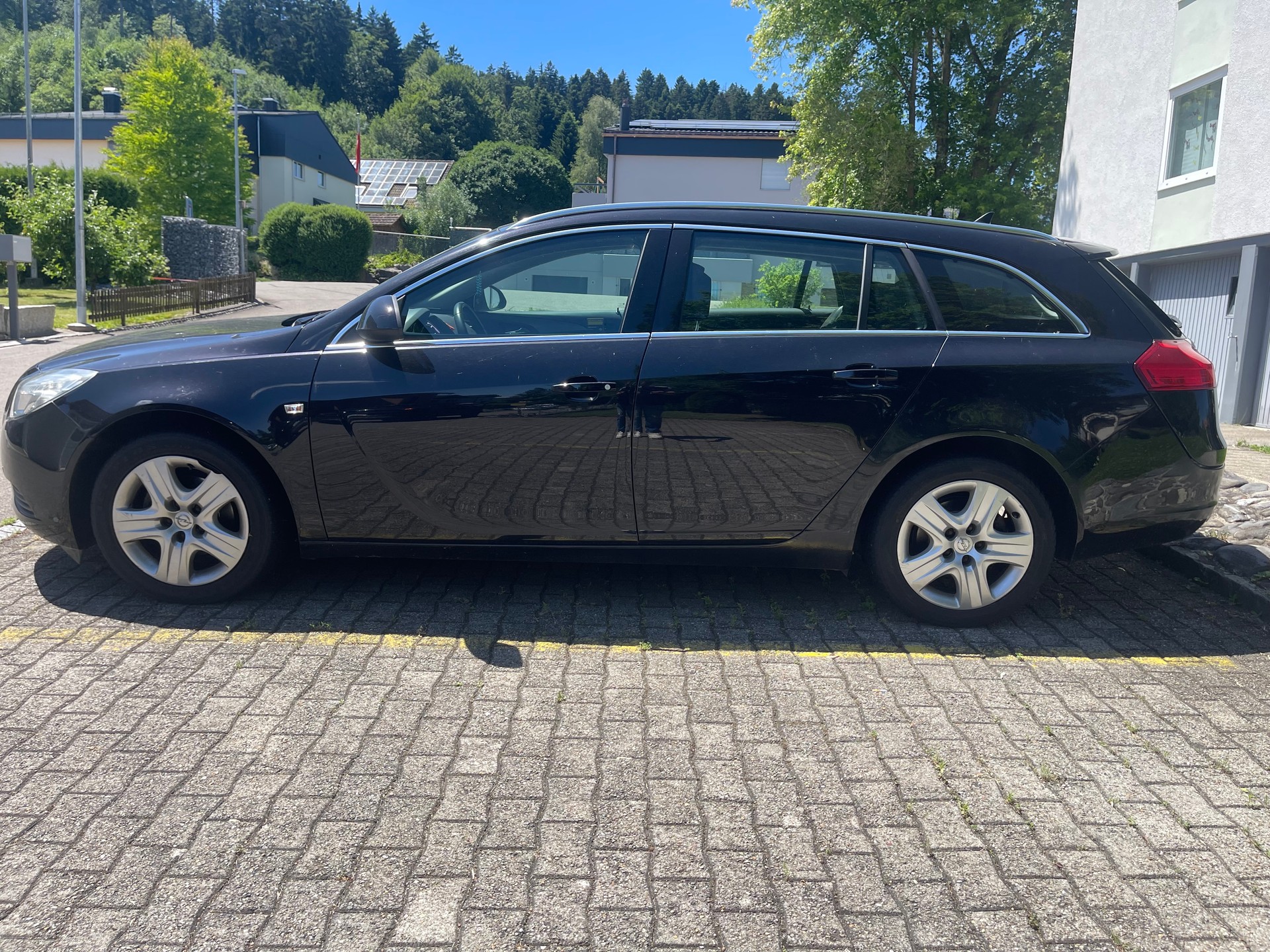 OPEL Insignia Sports Tourer 2.0 CDTI Cosmo Automatic-image-3