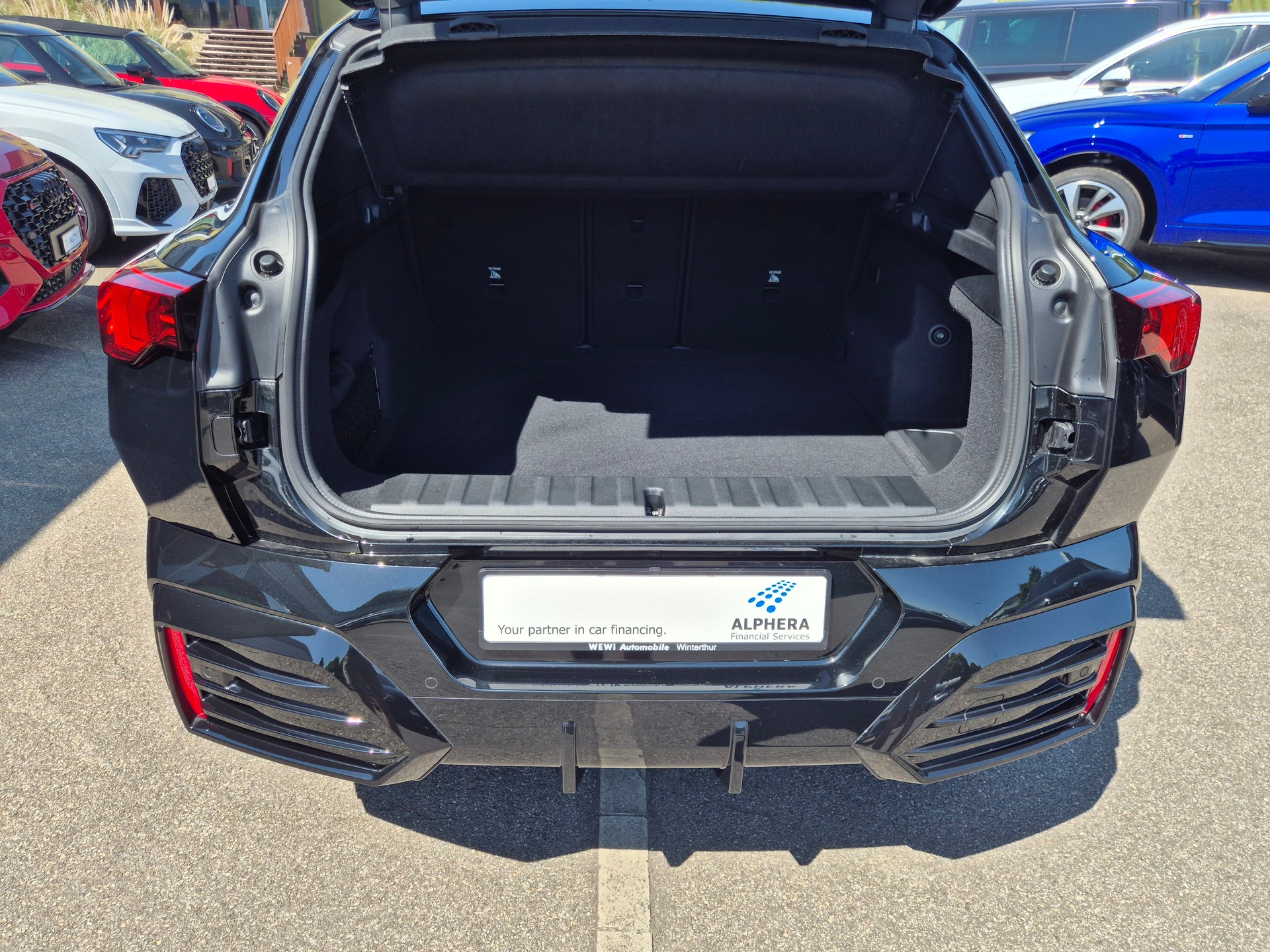 BMW iX2 xDrive 30 M Sport Pro-image-27