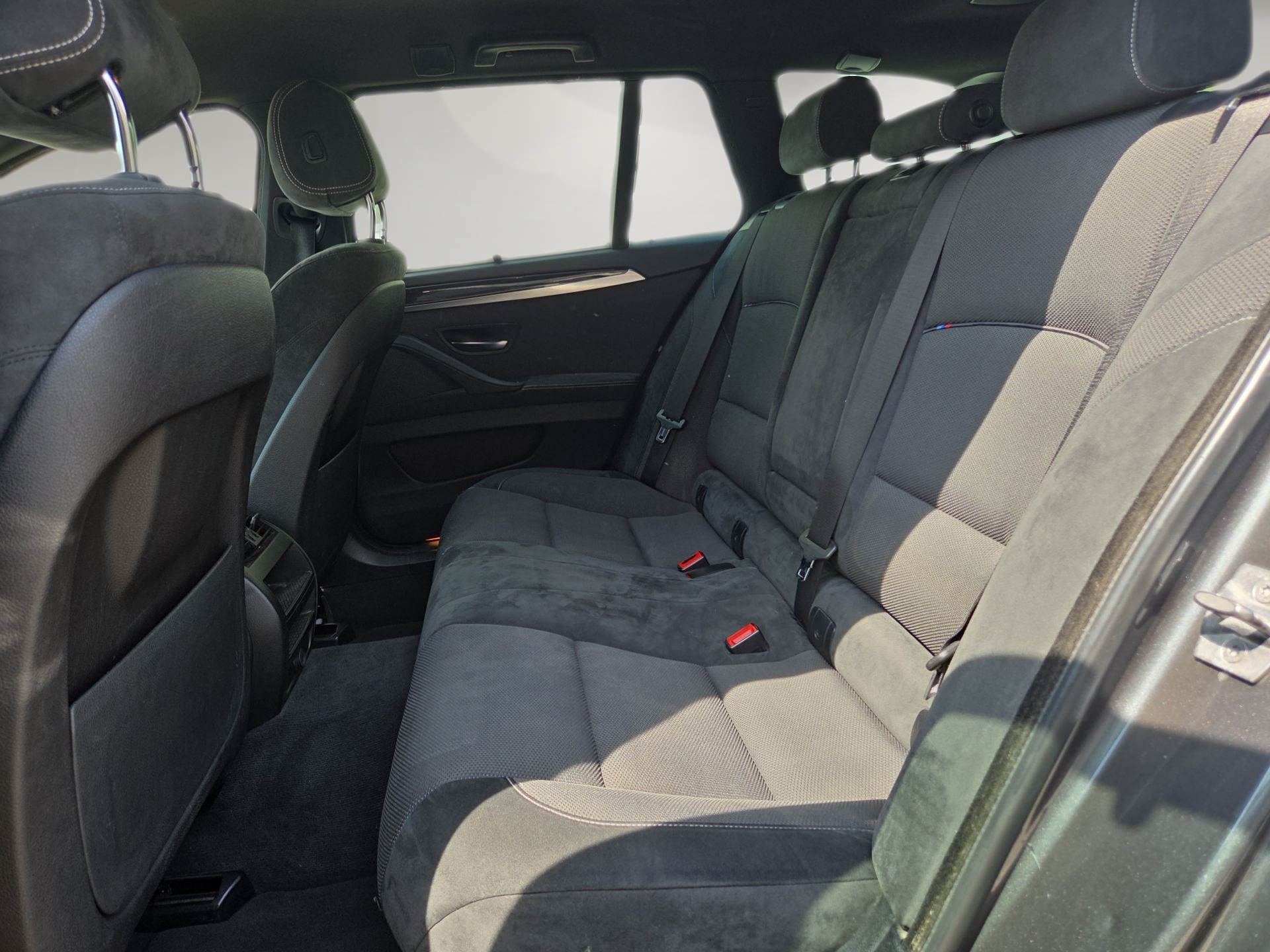 BMW 520d Touring xDrive Steptronic-image-9