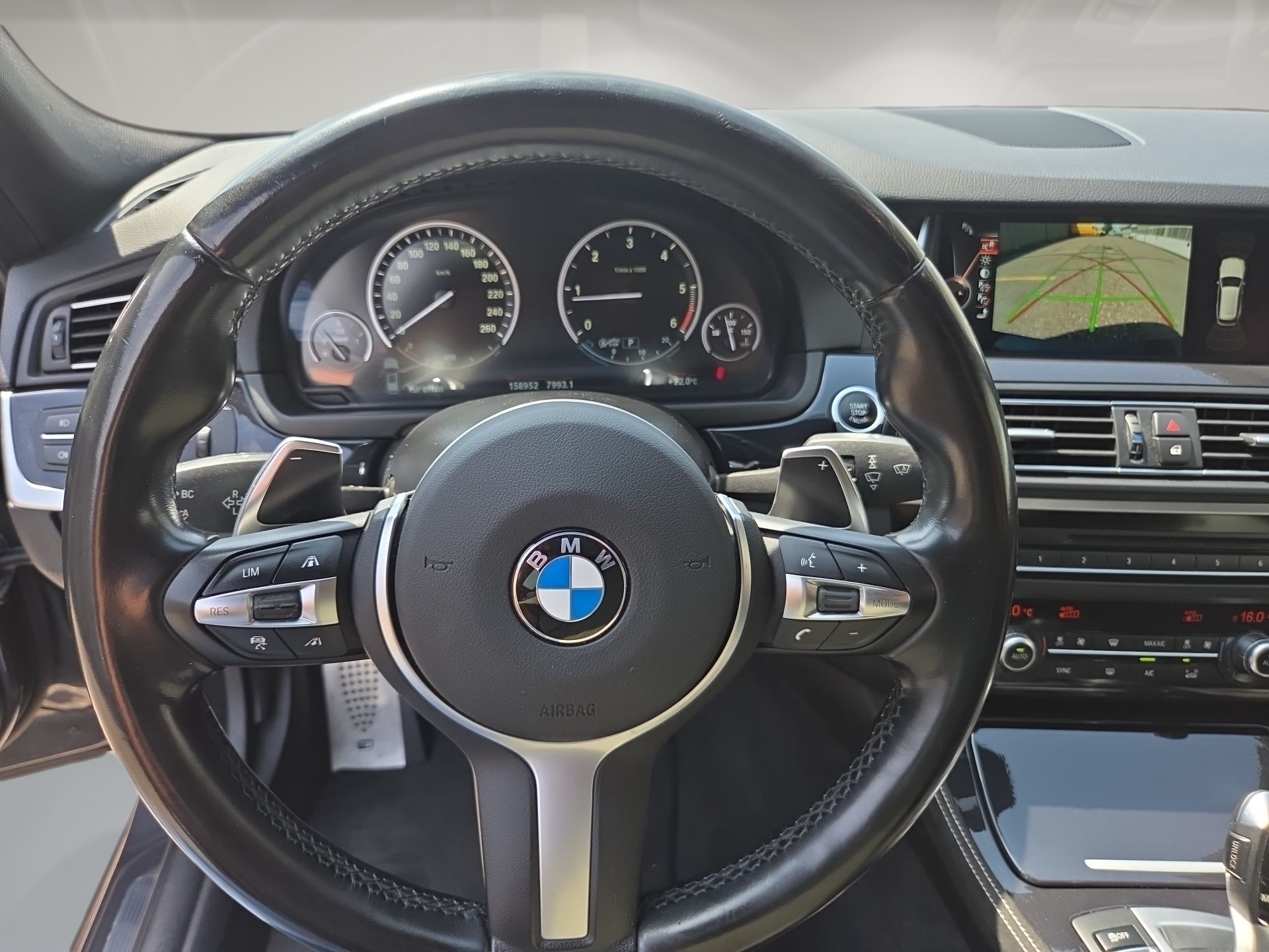 BMW 520d Touring xDrive Steptronic-image-5