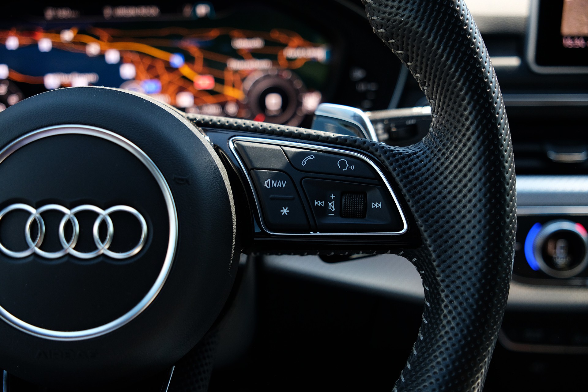AUDI RS4 Avant 2.9 TFSI quattro tiptronic-image-14