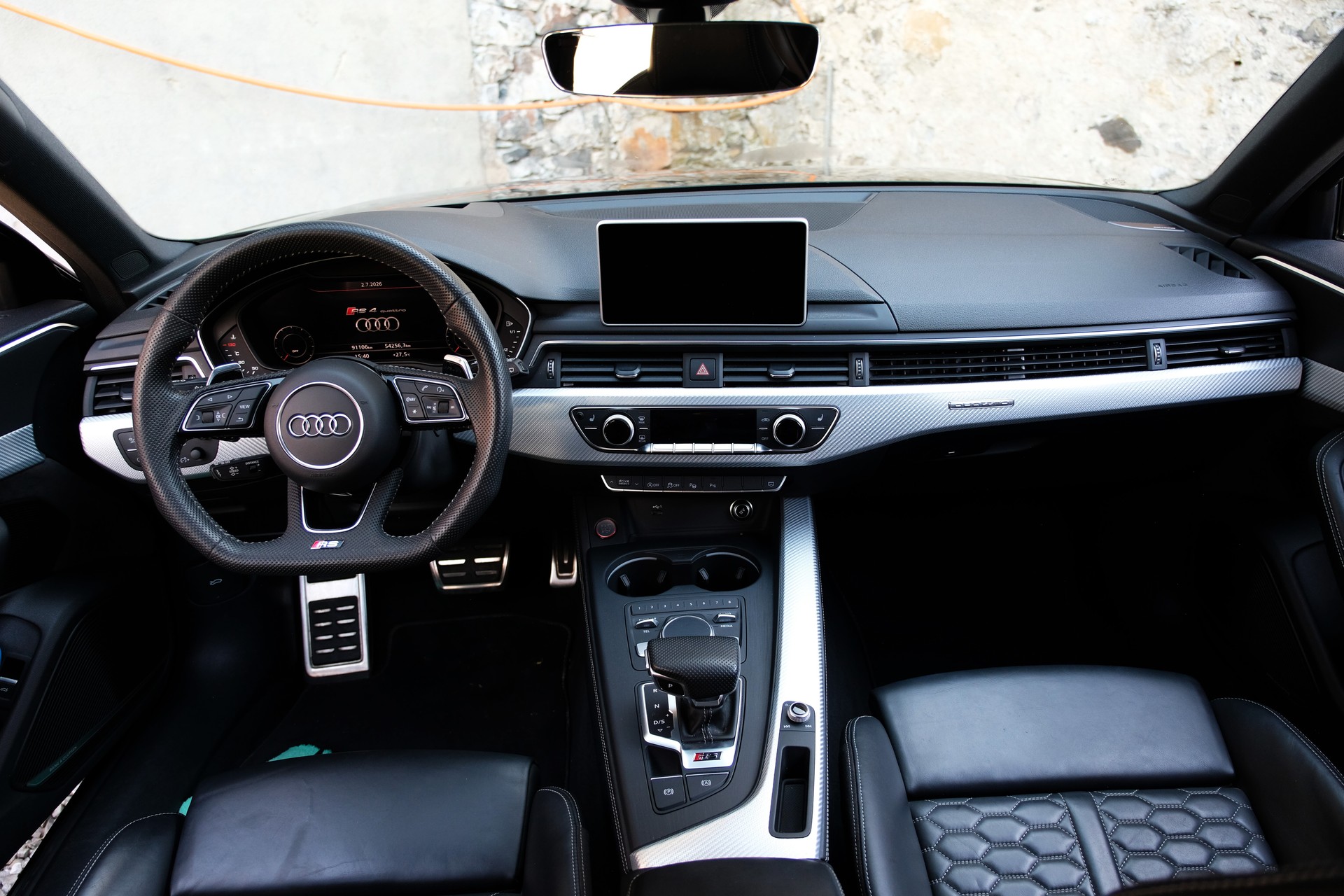 AUDI RS4 Avant 2.9 TFSI quattro tiptronic-image-16