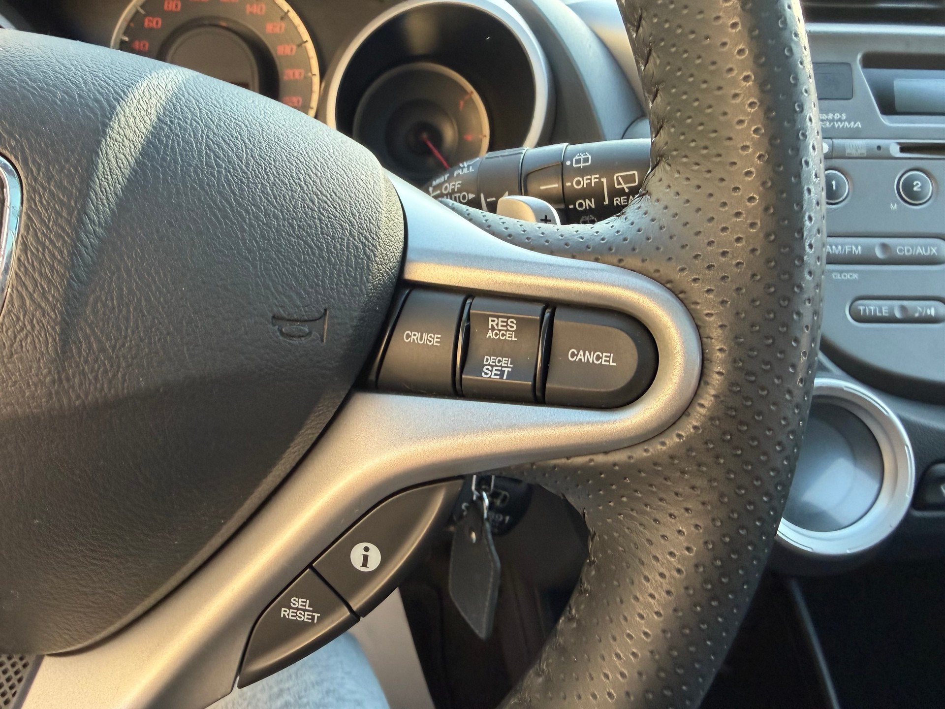 HONDA Jazz 1.3i Hybrid Comfort CVT-image-38