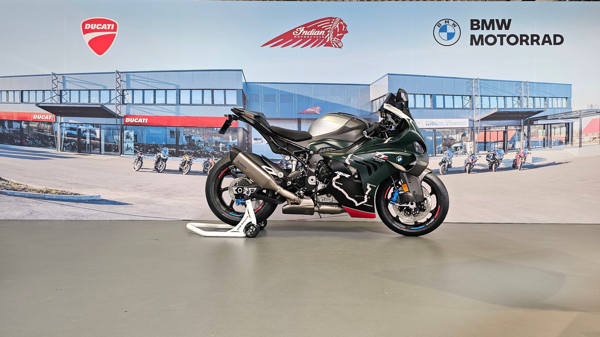 BMW M 1000 RR Limited Edition Isle of Man TT-image-4