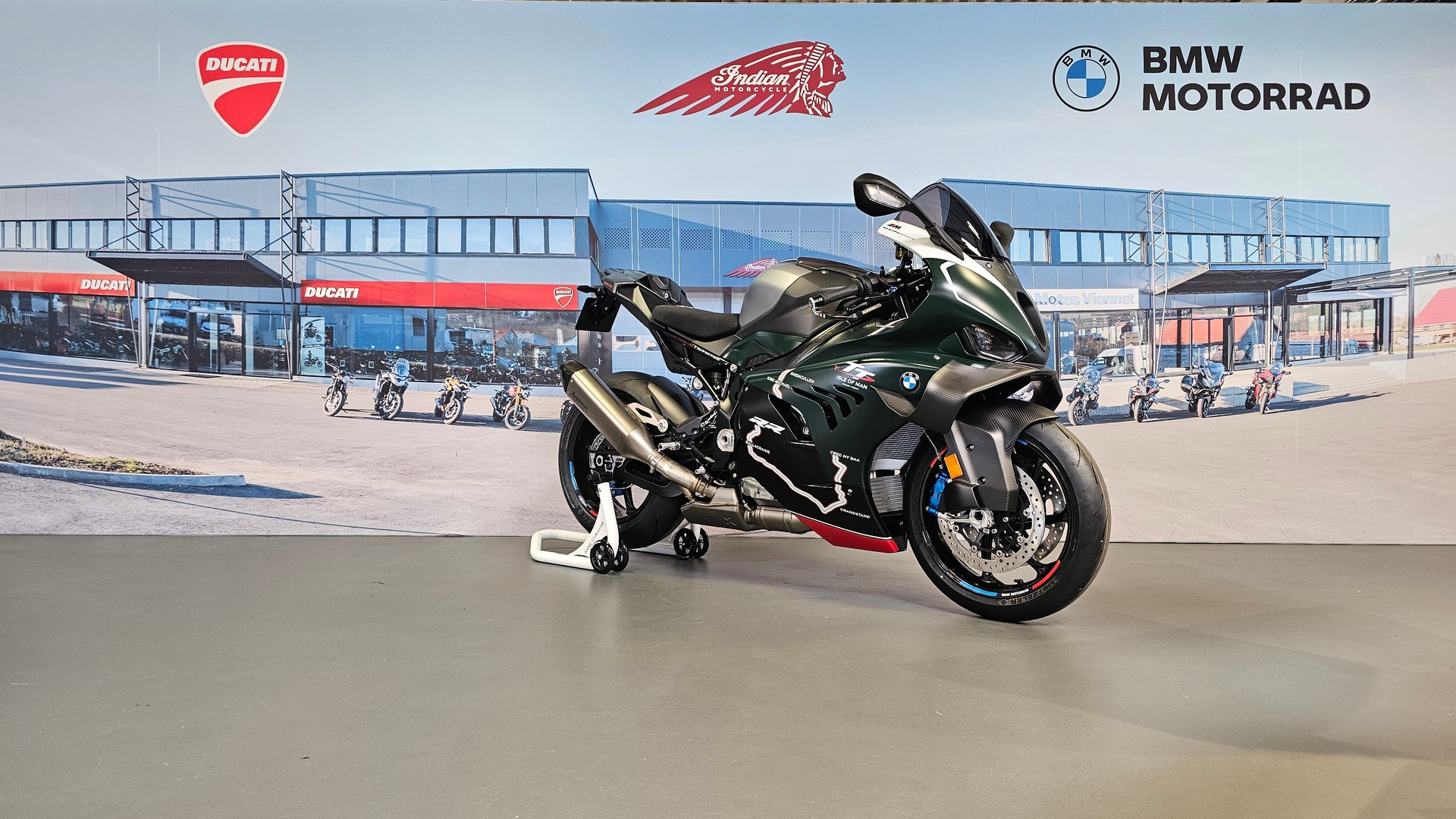 BMW M 1000 RR Limited Edition Isle of Man TT-image-0