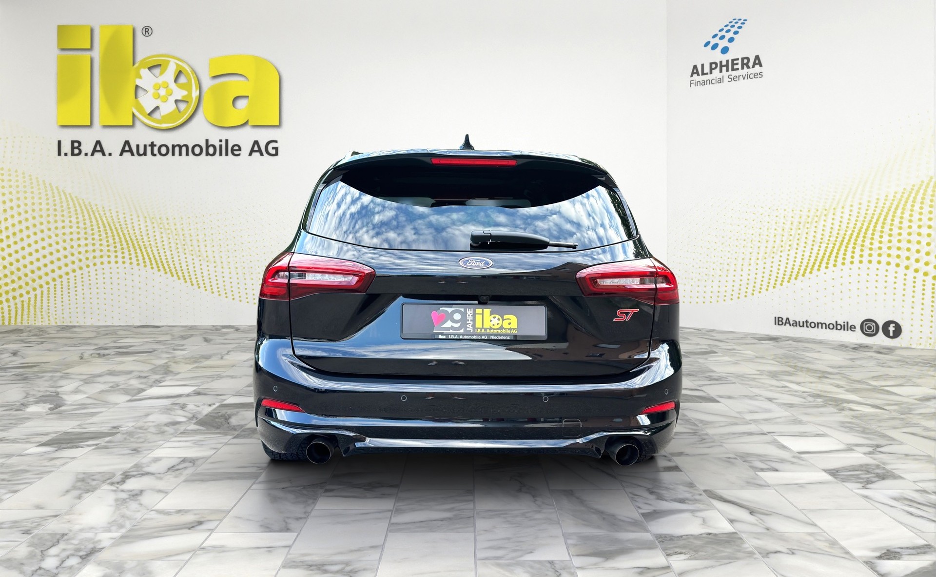 FORD Focus 2.3 ST X Automat Panoramadach-showroom-element-3
