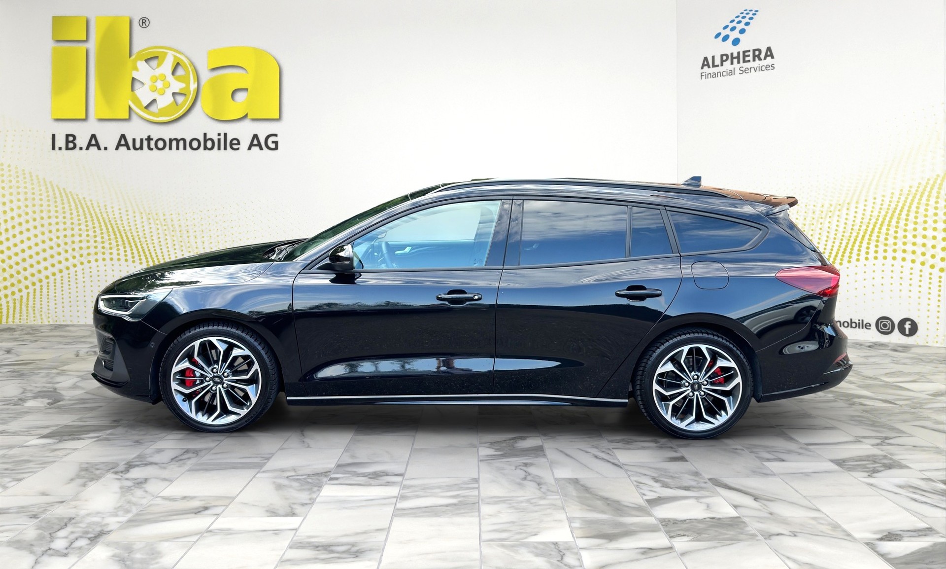 FORD Focus 2.3 ST X Automat Panoramadach-showroom-element-1