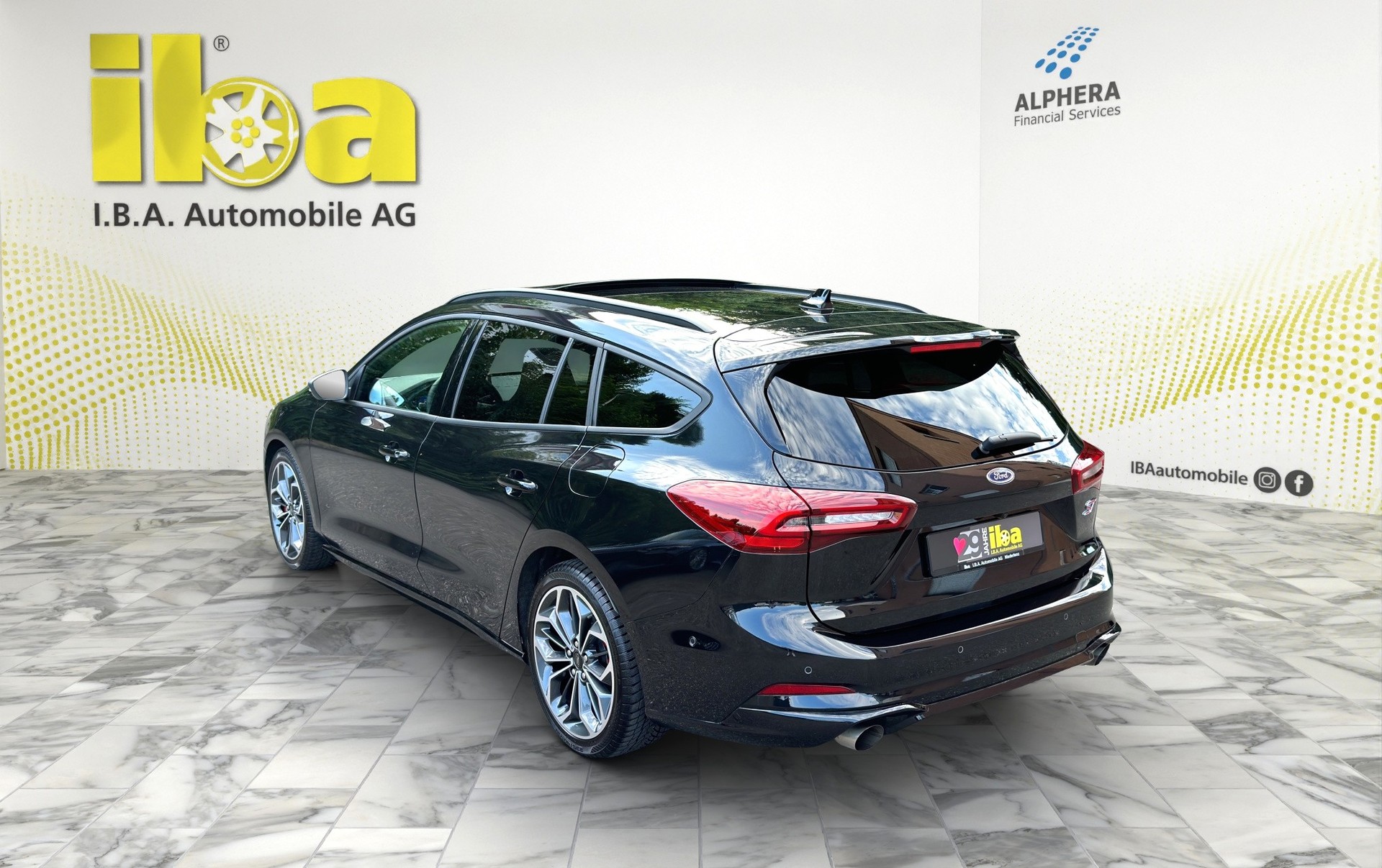 FORD Focus 2.3 ST X Automat Panoramadach-showroom-element-2
