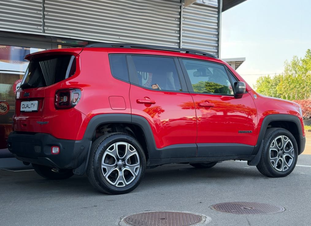 JEEP Renegade 1.3 T PHEV Trailhawk Sky AWD-showroom-element-2