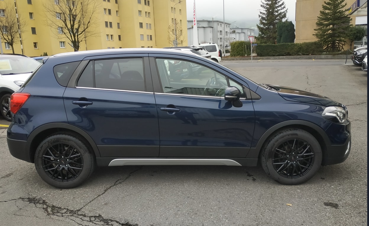 SUZUKI SX4 S-Cross 1.4 16V Compact Top 4WD Automatic-image-4