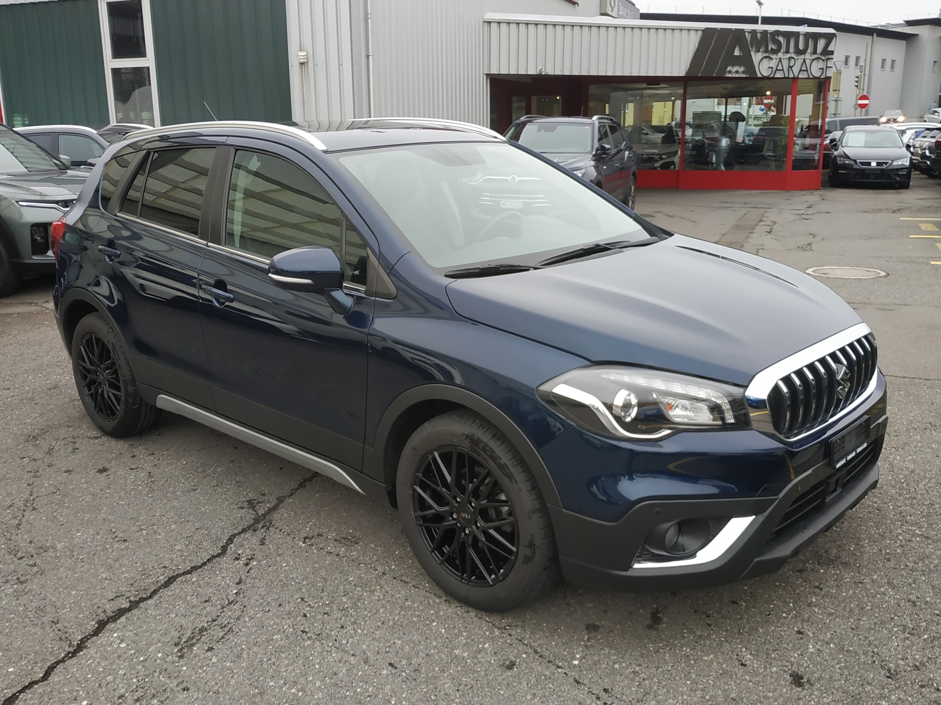 SUZUKI SX4 S-Cross 1.4 16V Compact Top 4WD Automatic-showroom-element-1