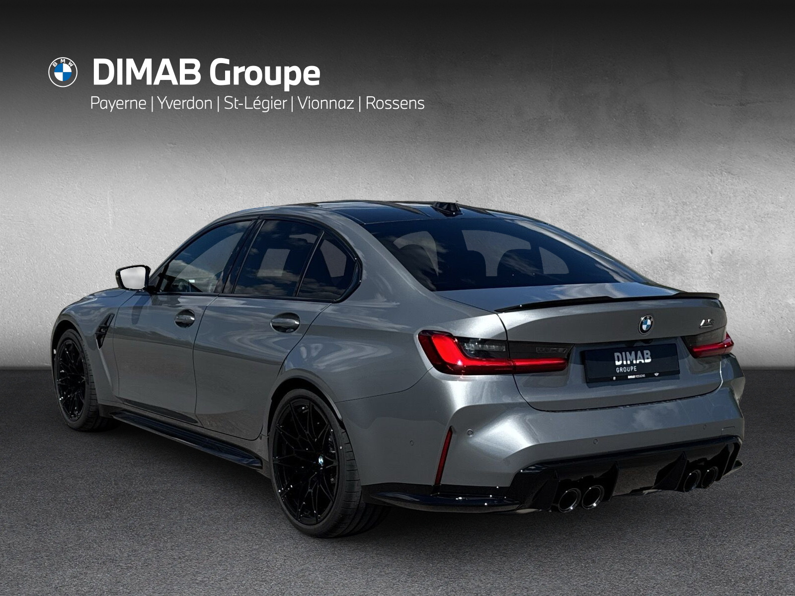 BMW M3 Competition M xDrive-showroom-element-2