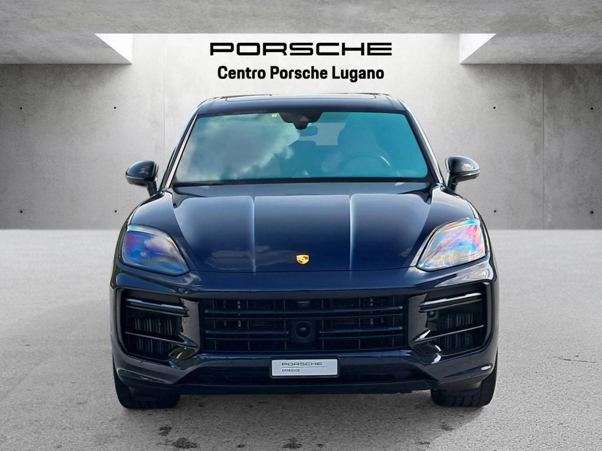 PORSCHE Cayenne Turbo E-Hybrid (MY24)-image-9