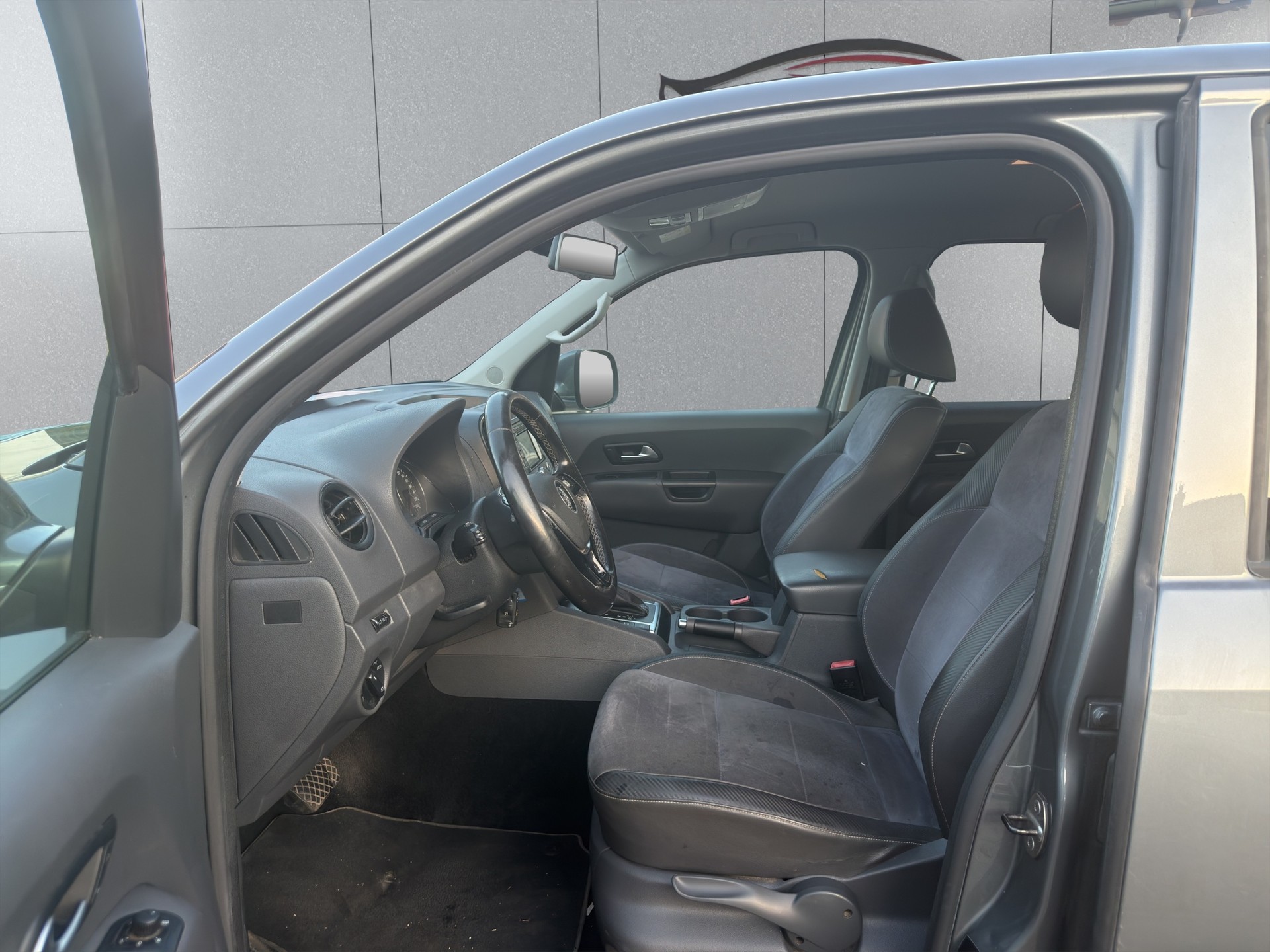VW Amarok 2.0 BiTDI Highline 4Motion permanent A-image-8