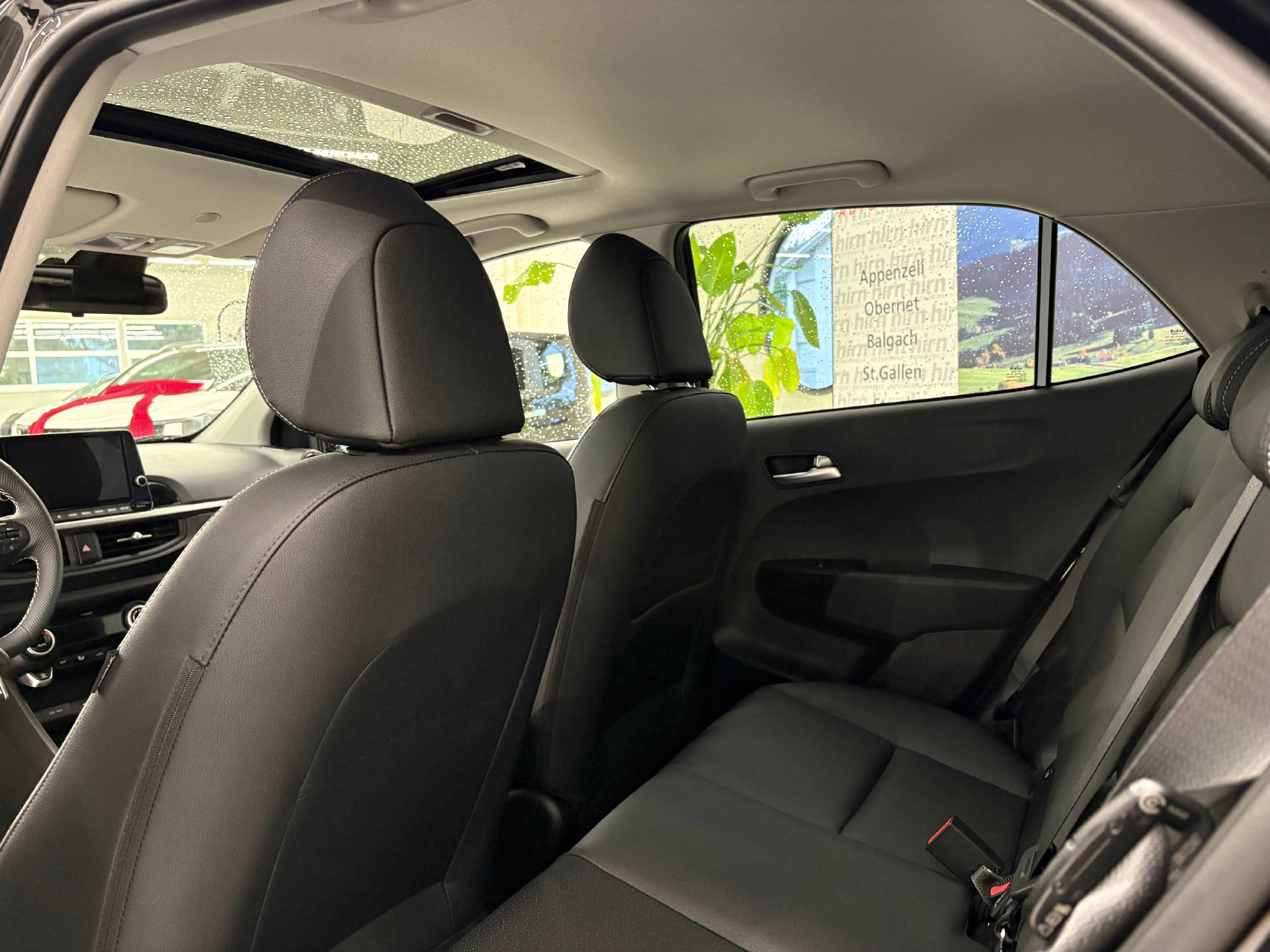 KIA Picanto 1.0 GDi GT-Line-image-12
