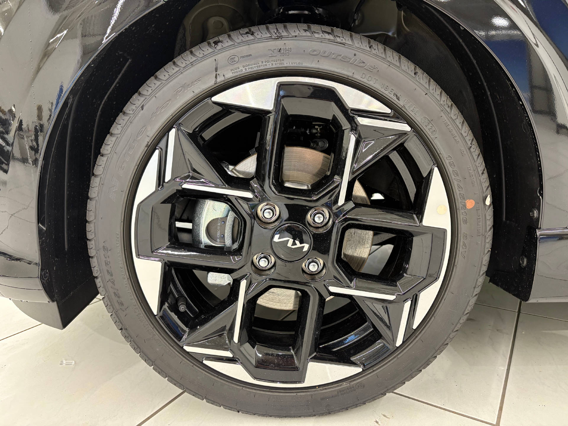 KIA Picanto 1.0 GDi GT-Line-image-13