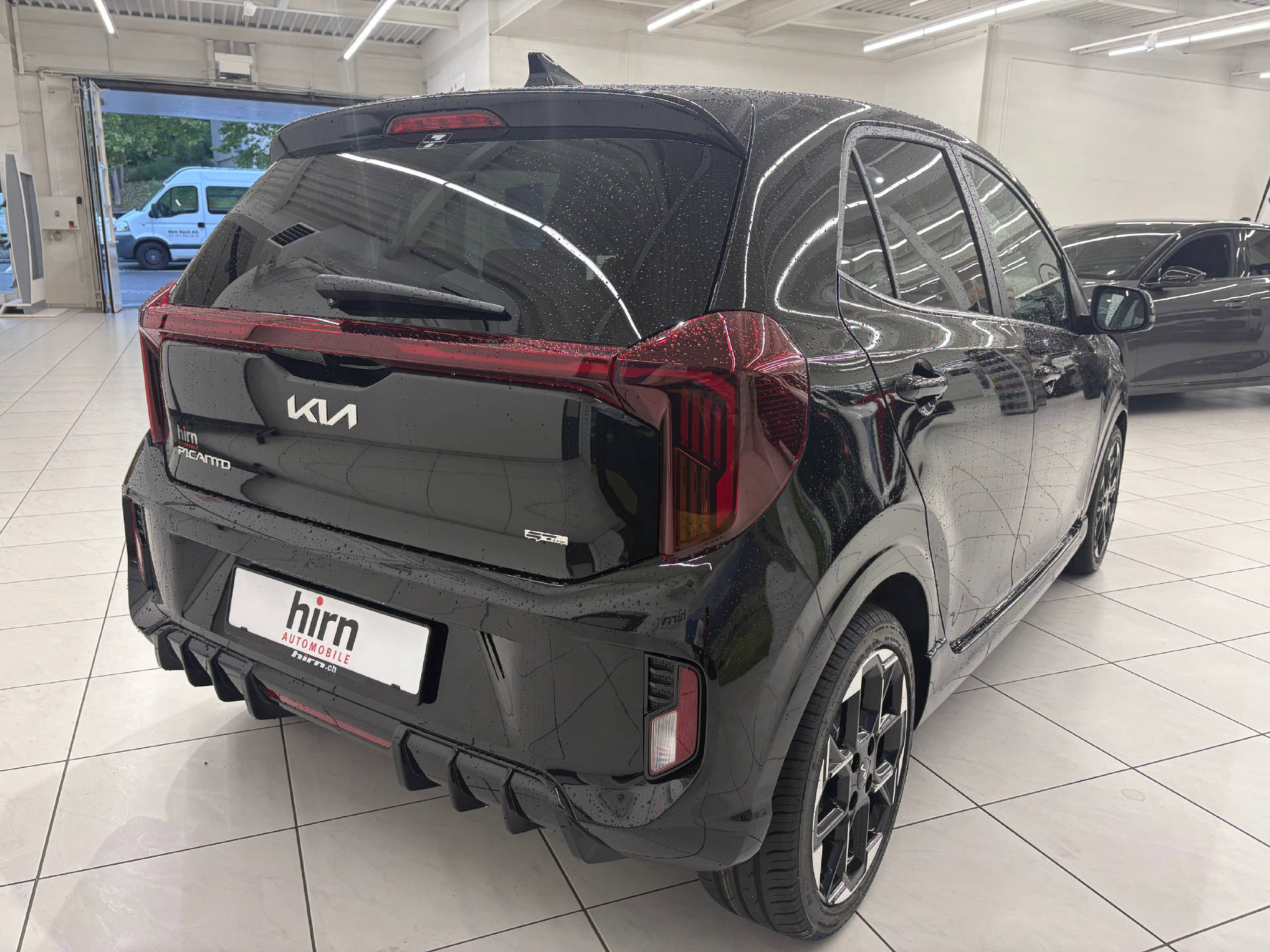 KIA Picanto 1.0 GDi GT-Line-image-4